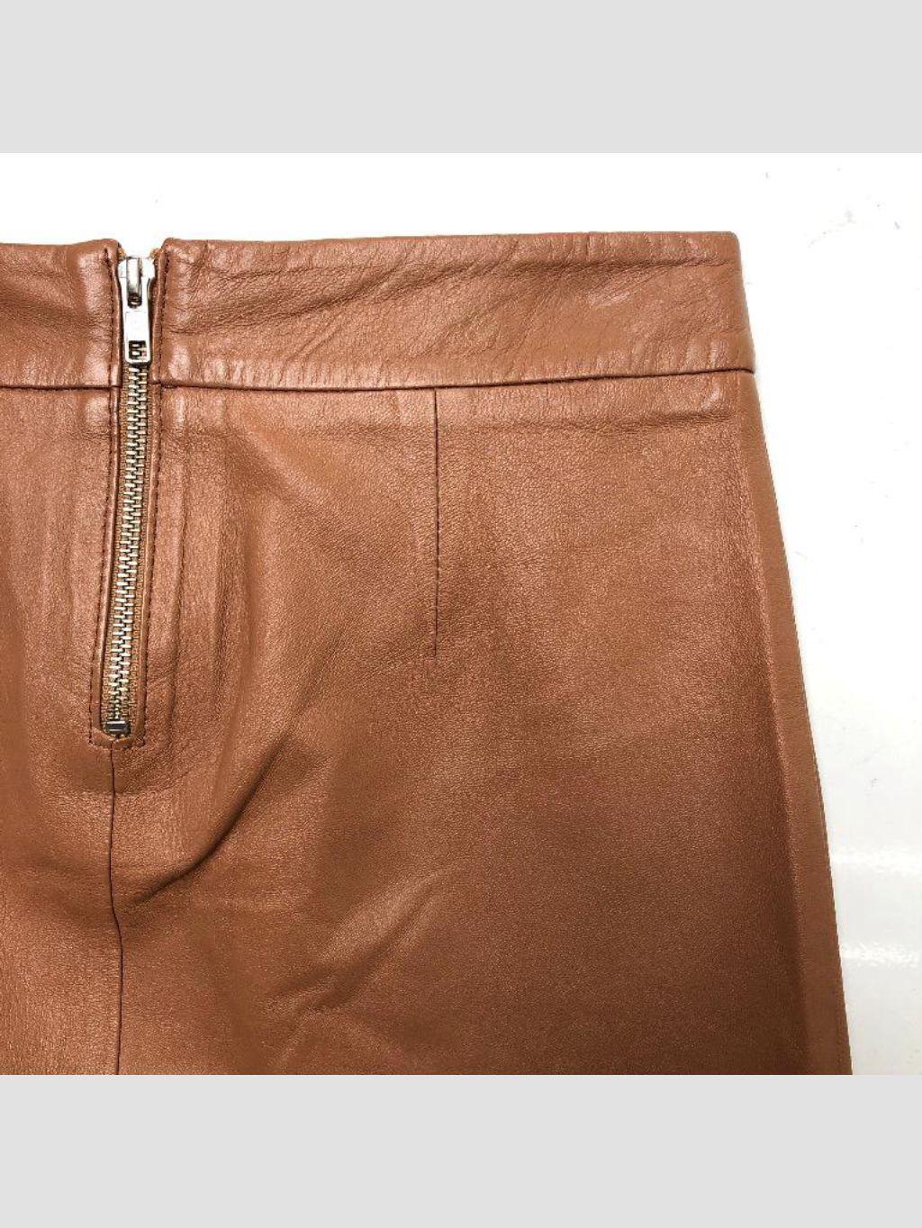 Falda corta ETIQUETA NEGRA - Talla 34 (VOP00867124)-2