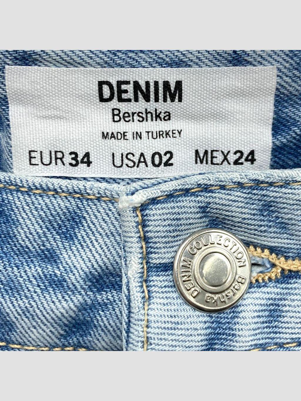 Short BERSHKA - Talla 34 (VOP01016327)-2