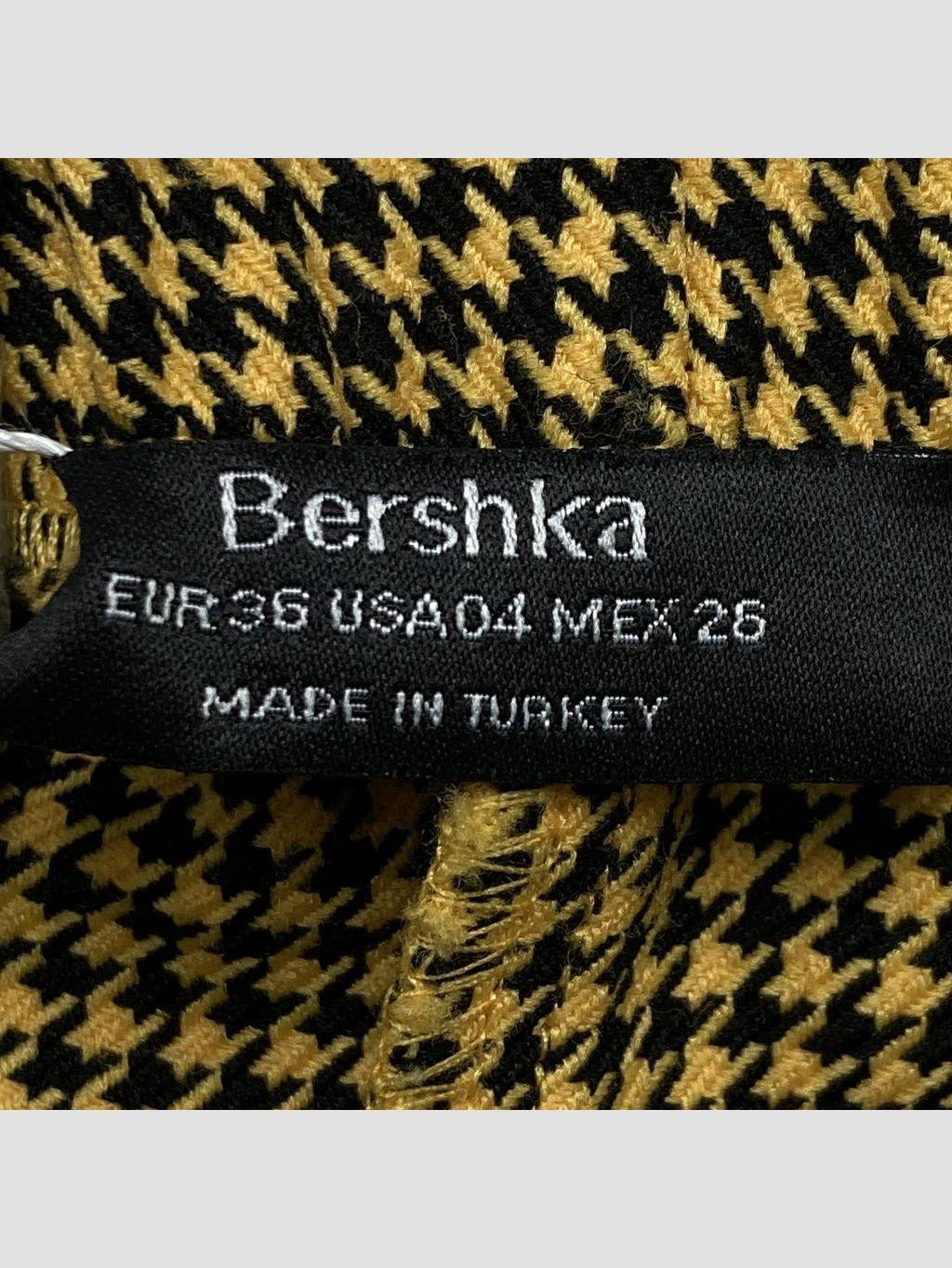 Short BERSHKA - Talla 36 (VOP00984468)-2