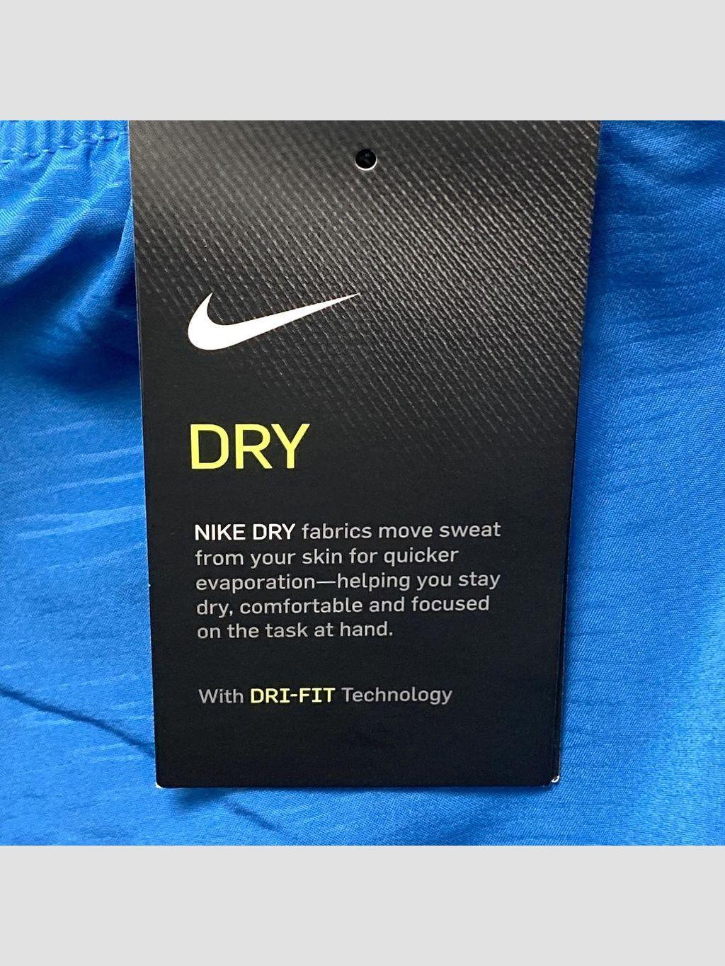Short NIKE - Talla 40 (VOP00921534)-2