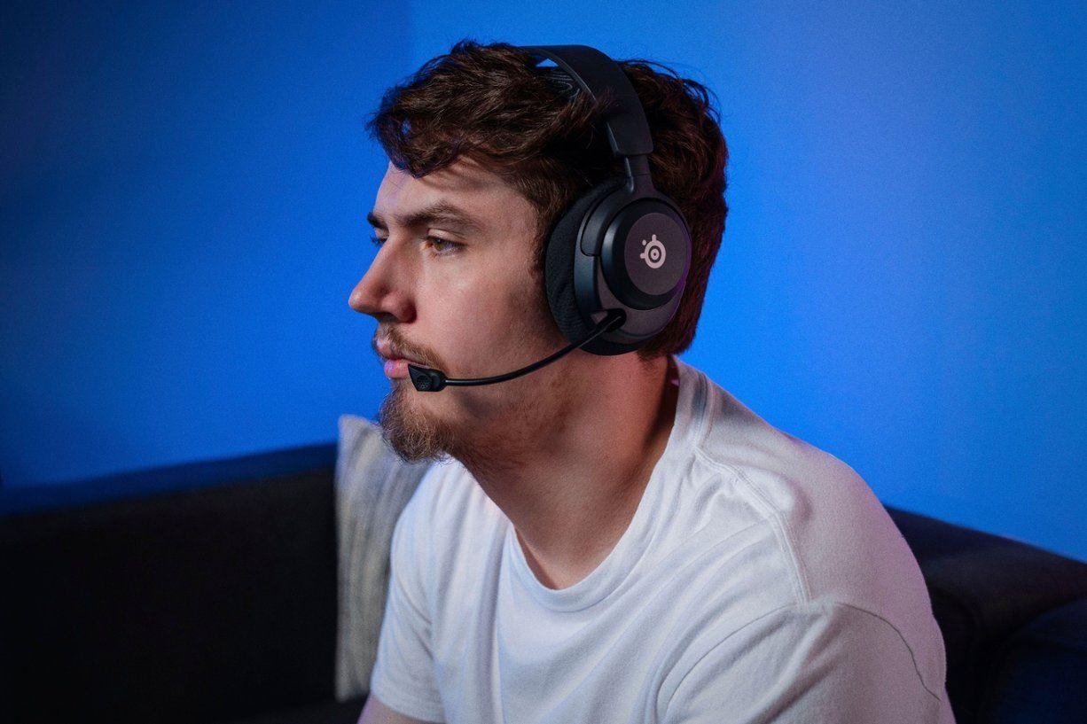 Audífonos Gamer Inalámbricos Steelseries Arctis Nova 5, PC, PS4, PS5 - Negro-2