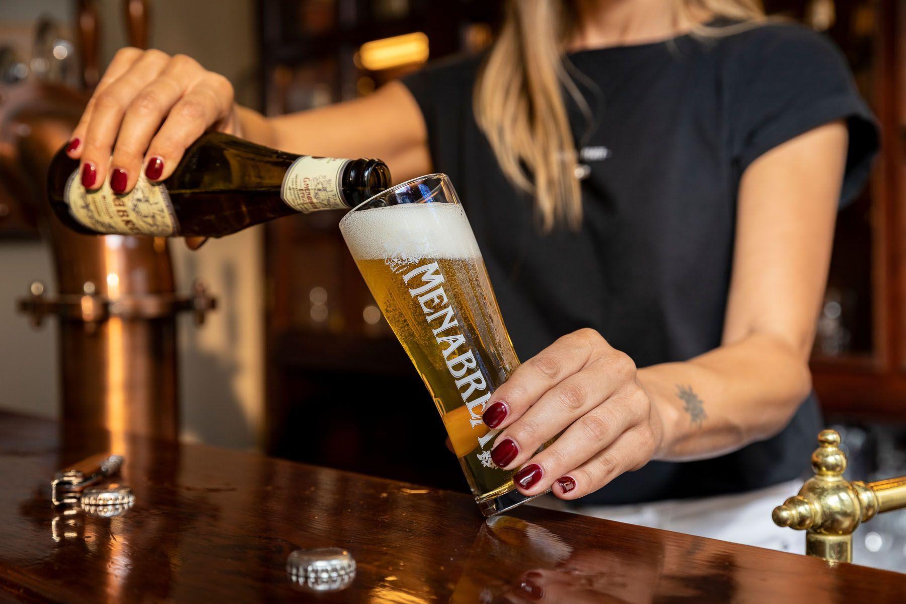 CERVEZA MENABREA AMBAR ITALIA-2