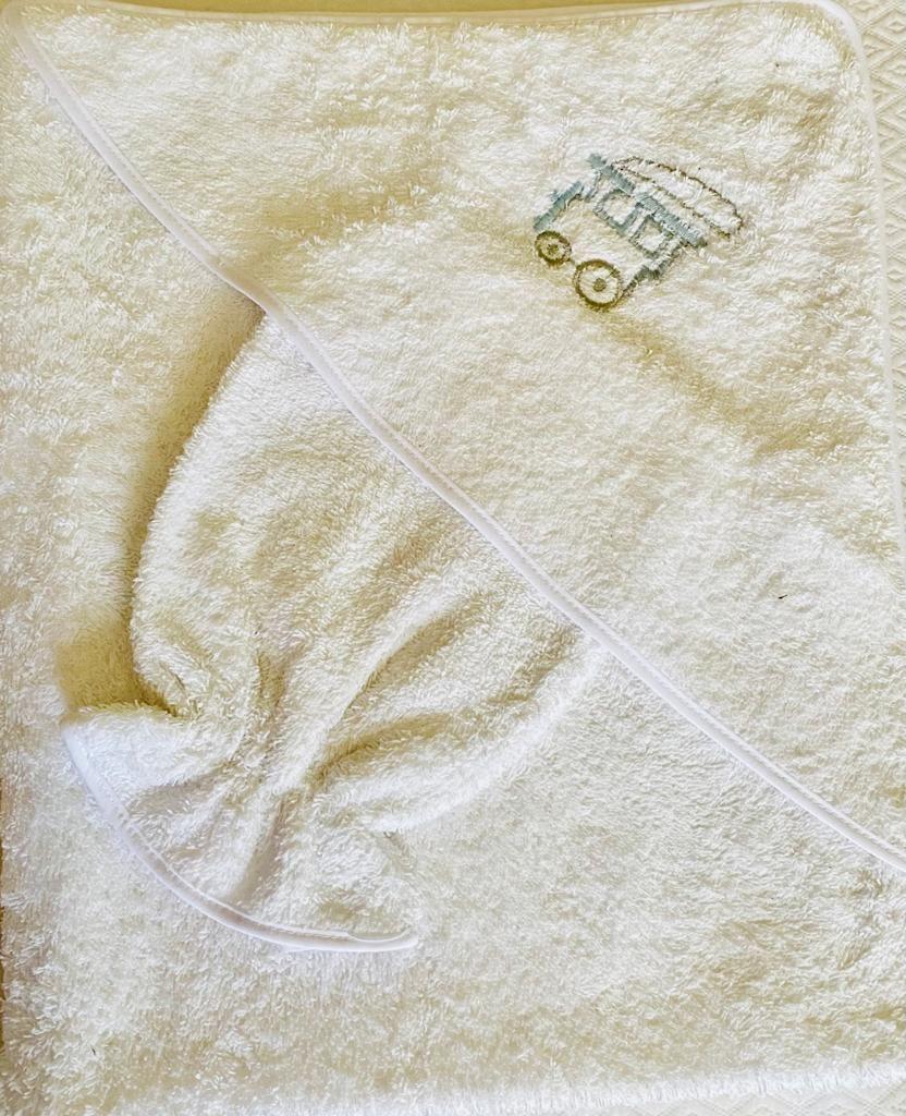 Toalla Para Bebe Bordado Tren Celeste-0