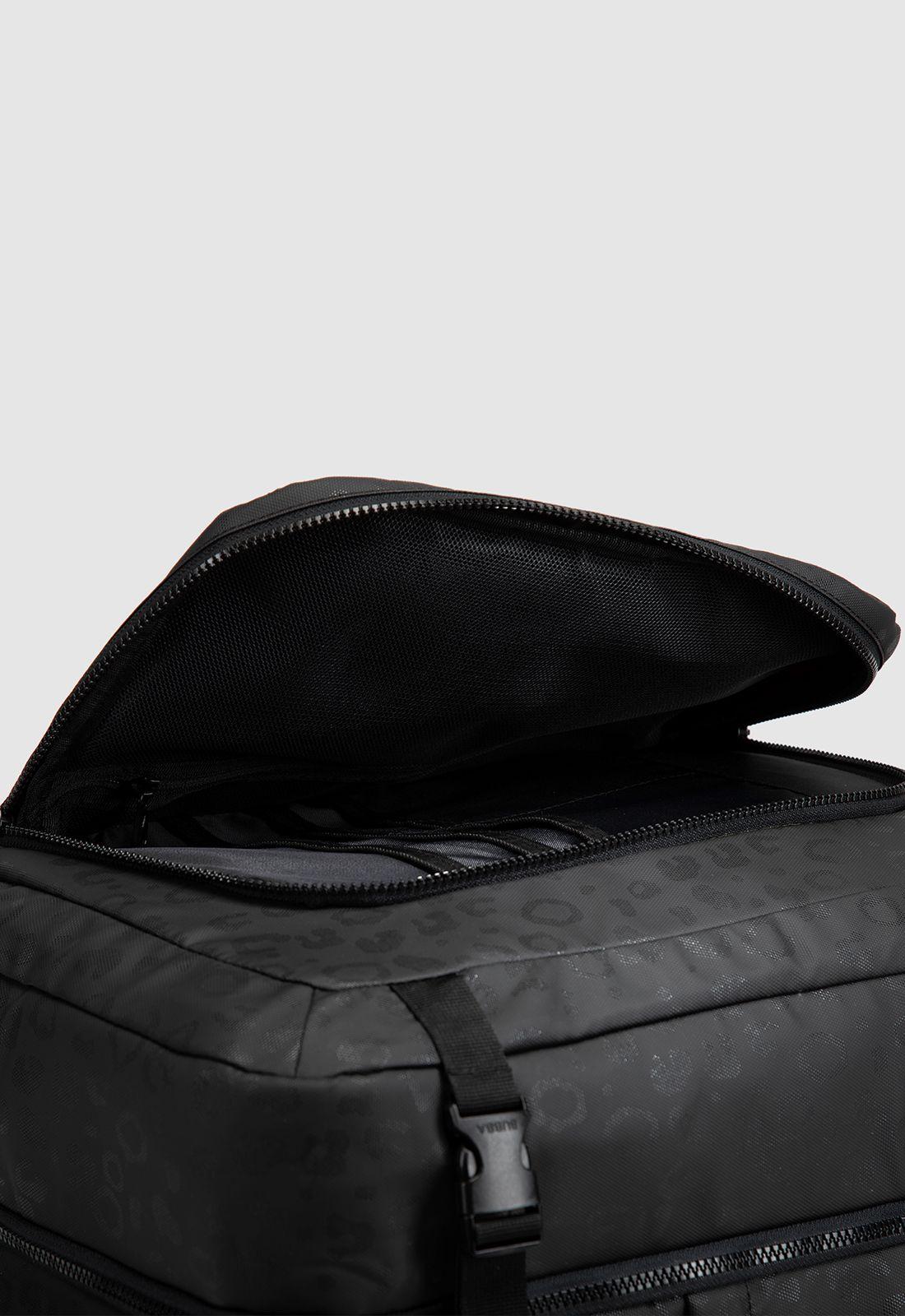 Mochila Travel Cabin Essential Black Cheetah Bubba Essentials-4