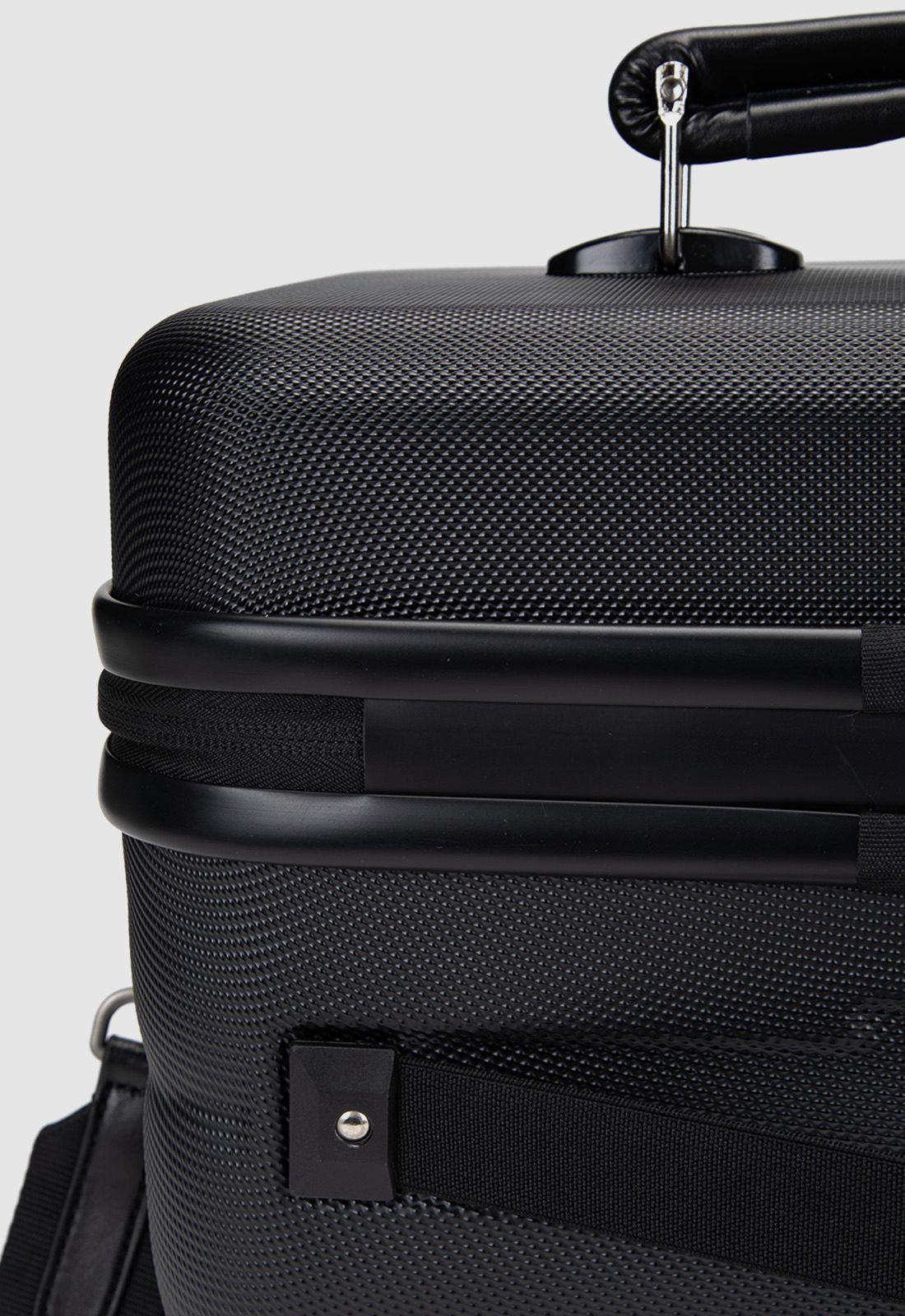 Case Creators Chiara Pruzzo Black Bubba Essentials-9