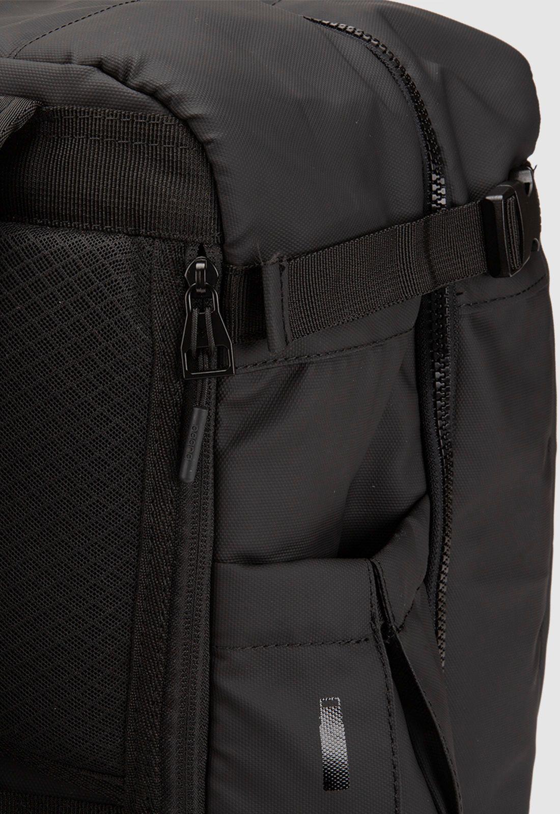 Mochila Travel Cabin Noir Bubba Essentials-7