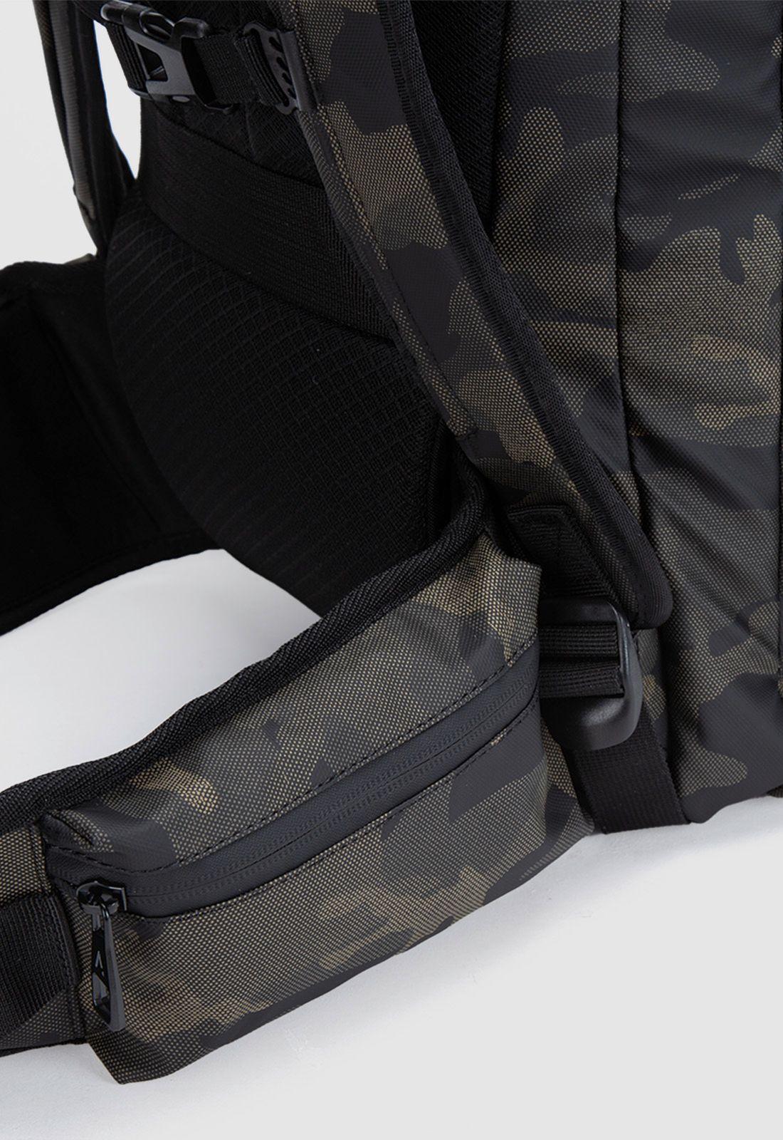 Mochila Travel Wolf Camo Black Bubba-5
