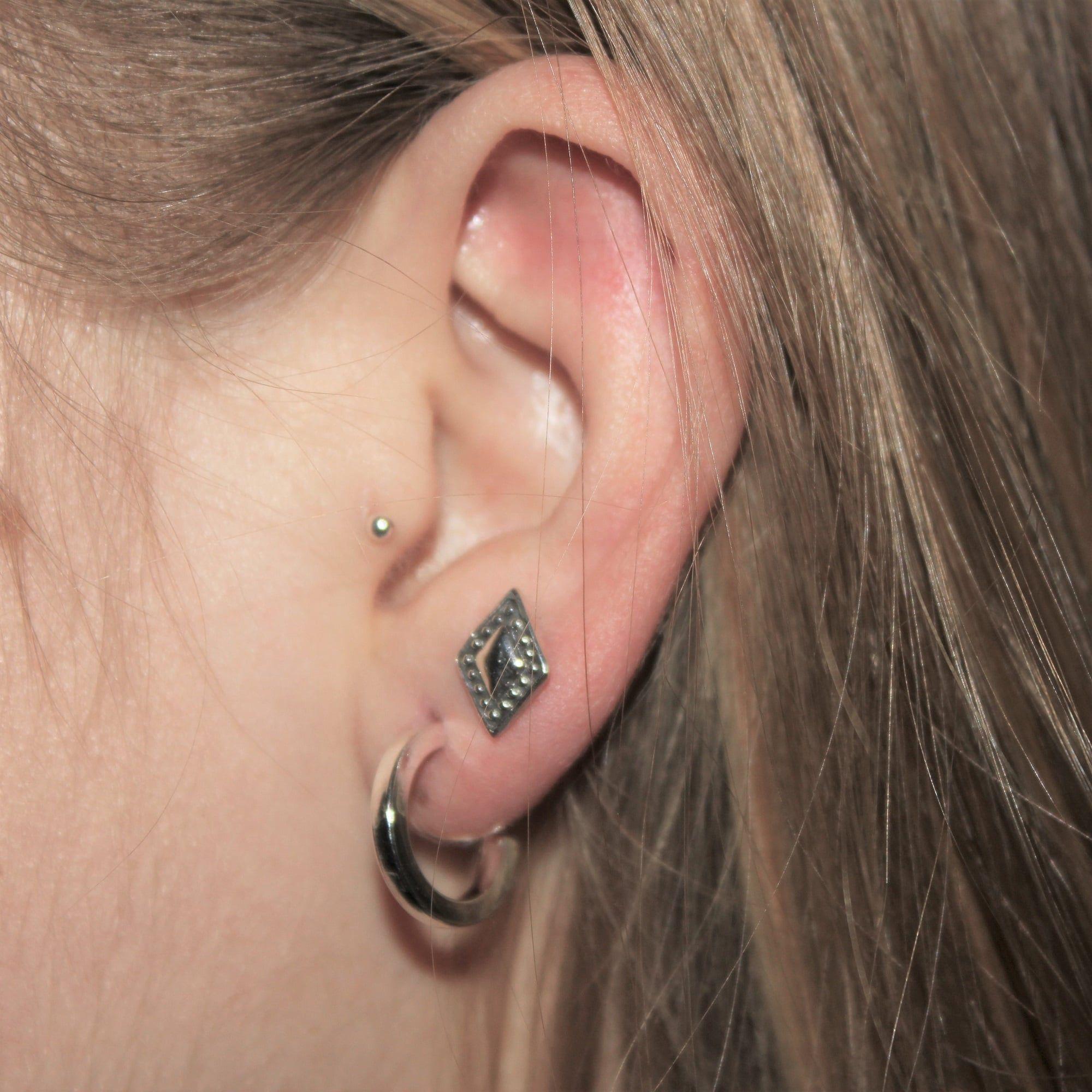 Aros Media argolla plata Plata Philippa Joyas-1