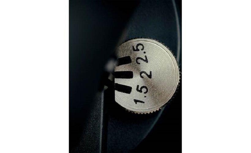 Pro-Ject  T2 W High Gloss  Tornamesa black -2