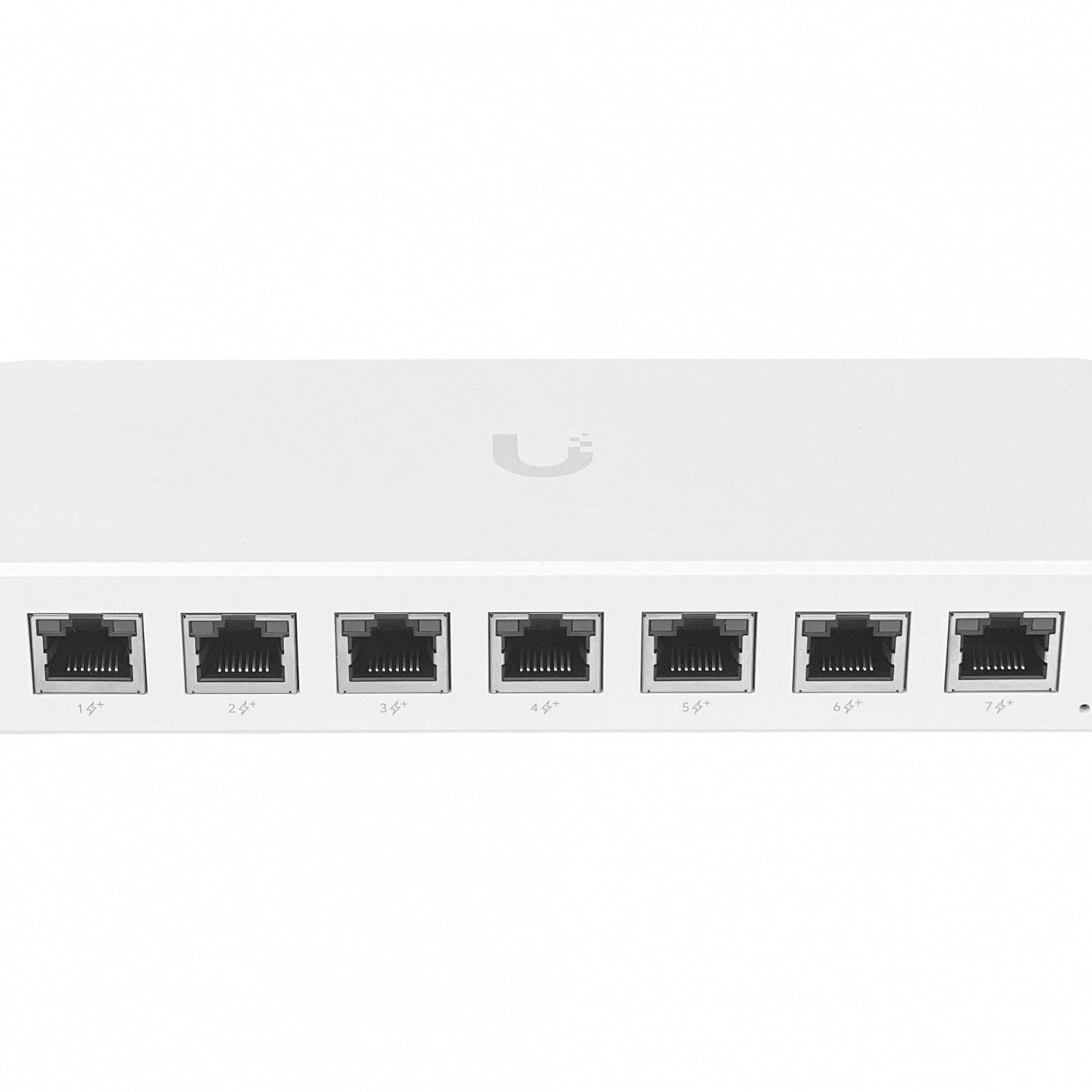 Switch Ubiquiti UniFi L2 PoE+ 54 V 60 W-4