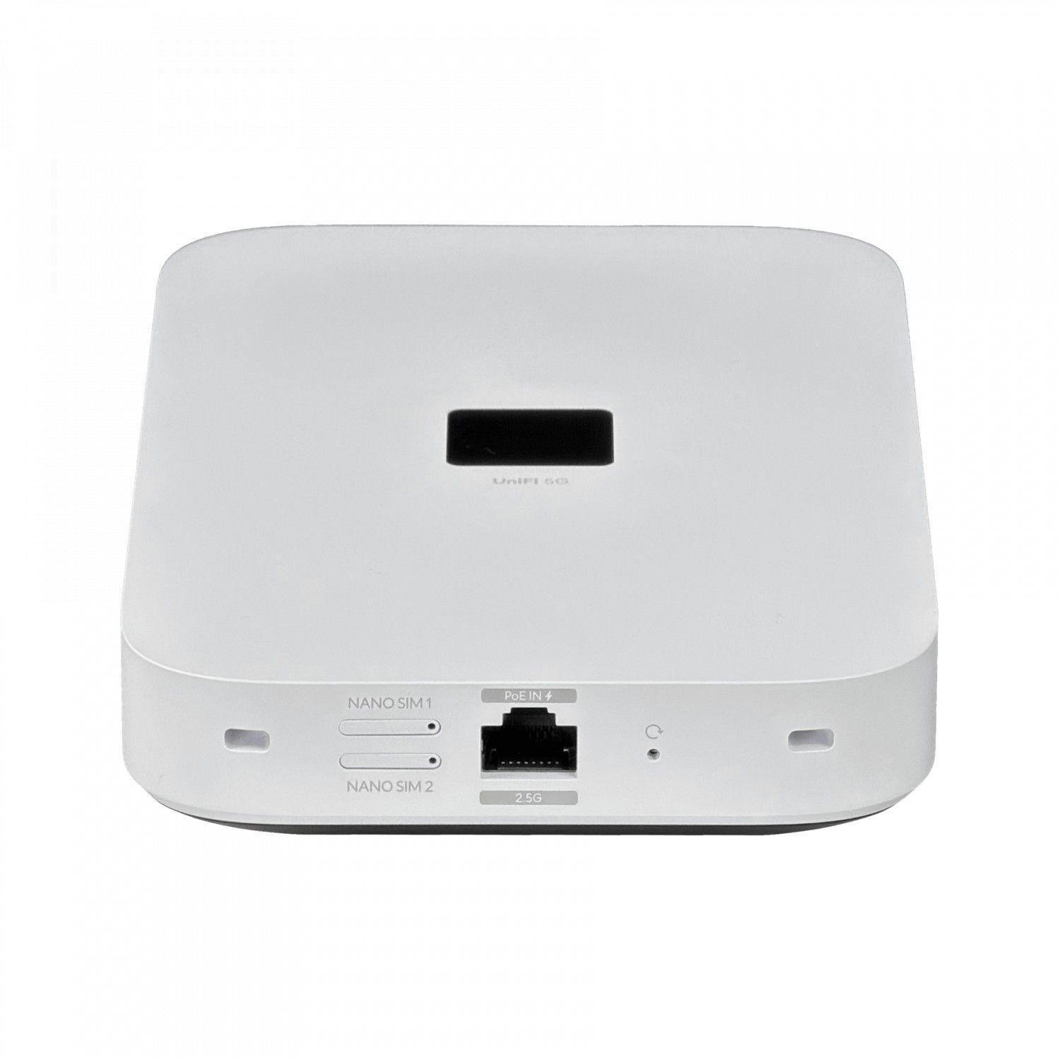 Módem Ubiquiti IK04 5G/LTE 3,4 Gbps con 2 SIM/eSIM-5