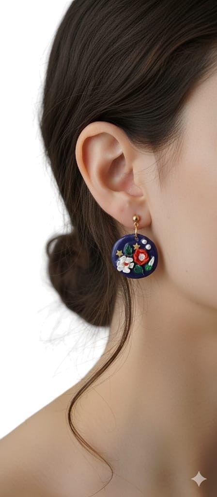 Aros Artesanales Flor Nocturna en Azul Profundo – Diseño Exclusivo Kawita-2