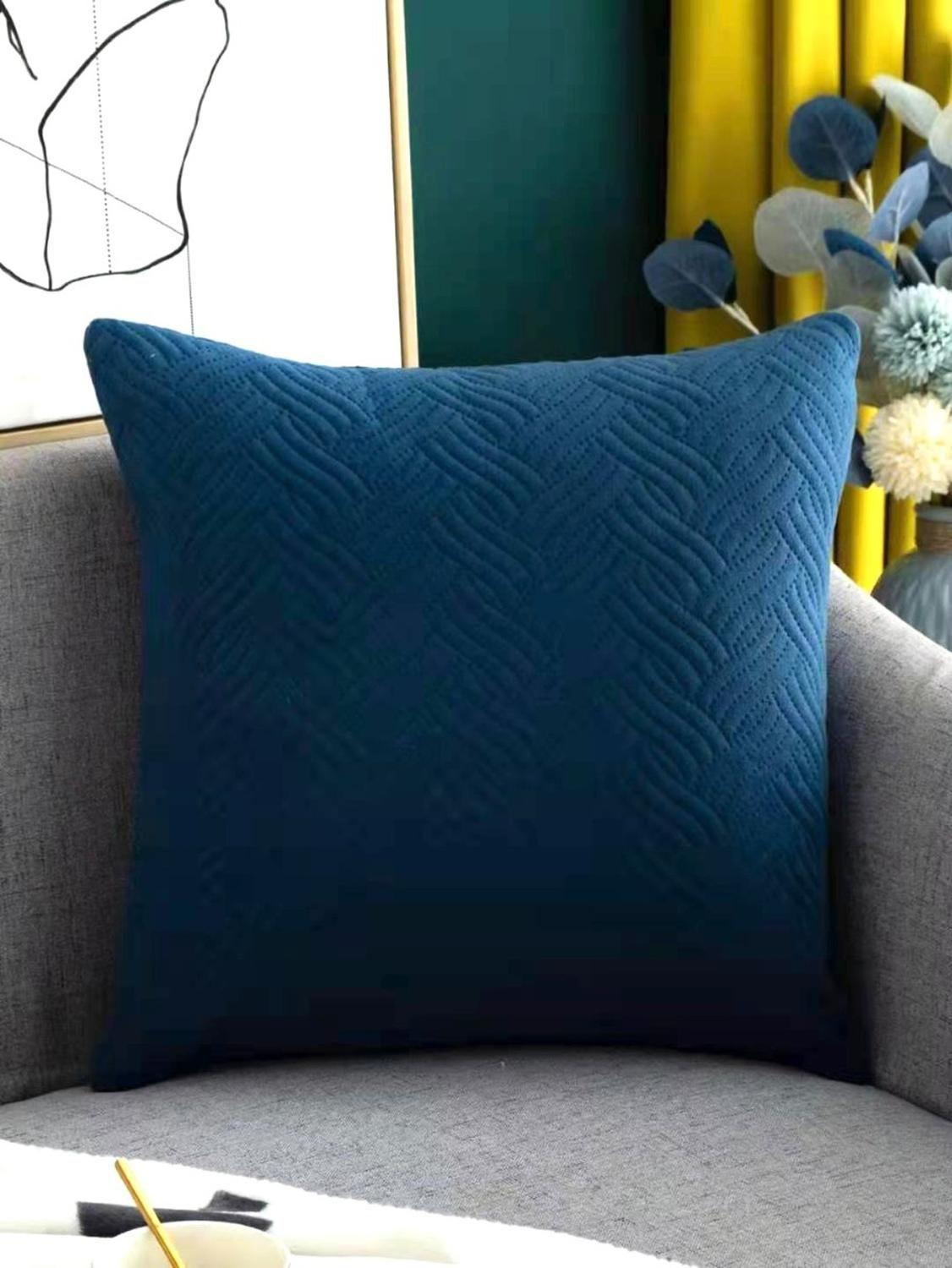 Funda Decorativa De Cojin Modelo Plush Trenzado (45X45)-0