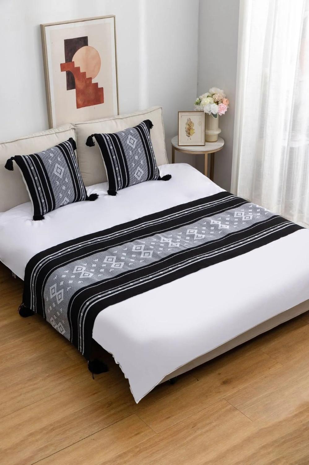 Set Piecera + Dos Fundas De Cojín Croche Rombo Colores-0