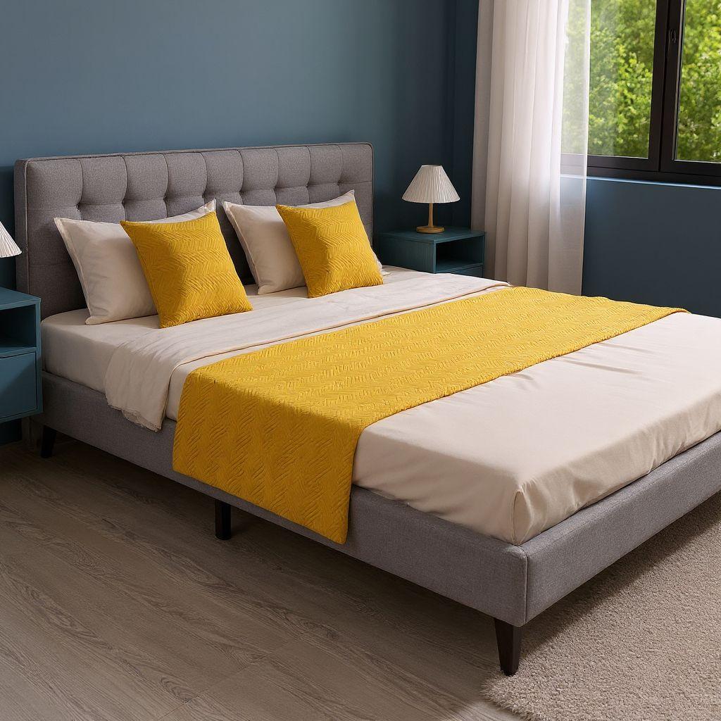Set Pie De Cama Acolchado Amarillo + Fundas Cojín Combinado-3