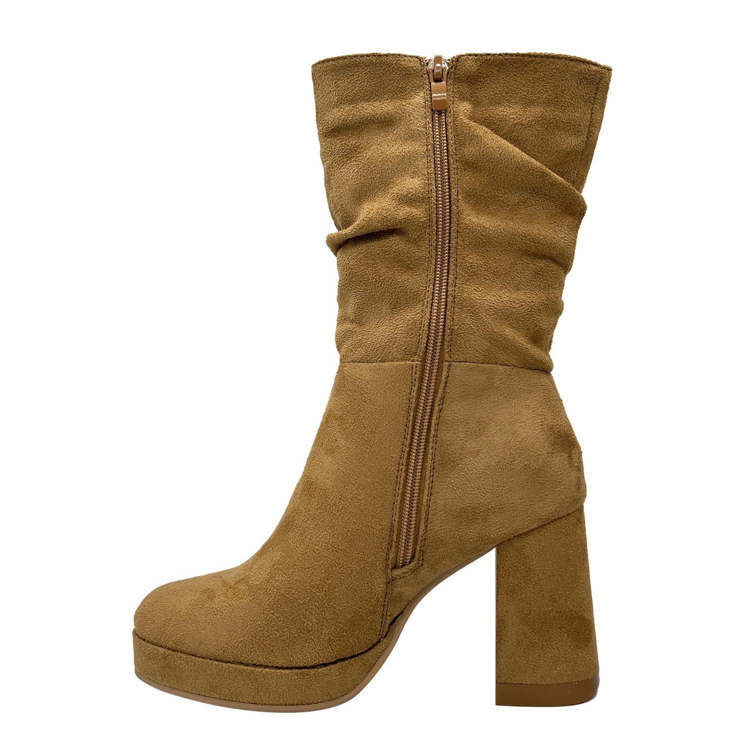 Bota de Mujer Camel con Plataforma y Diseño Arrugado-4