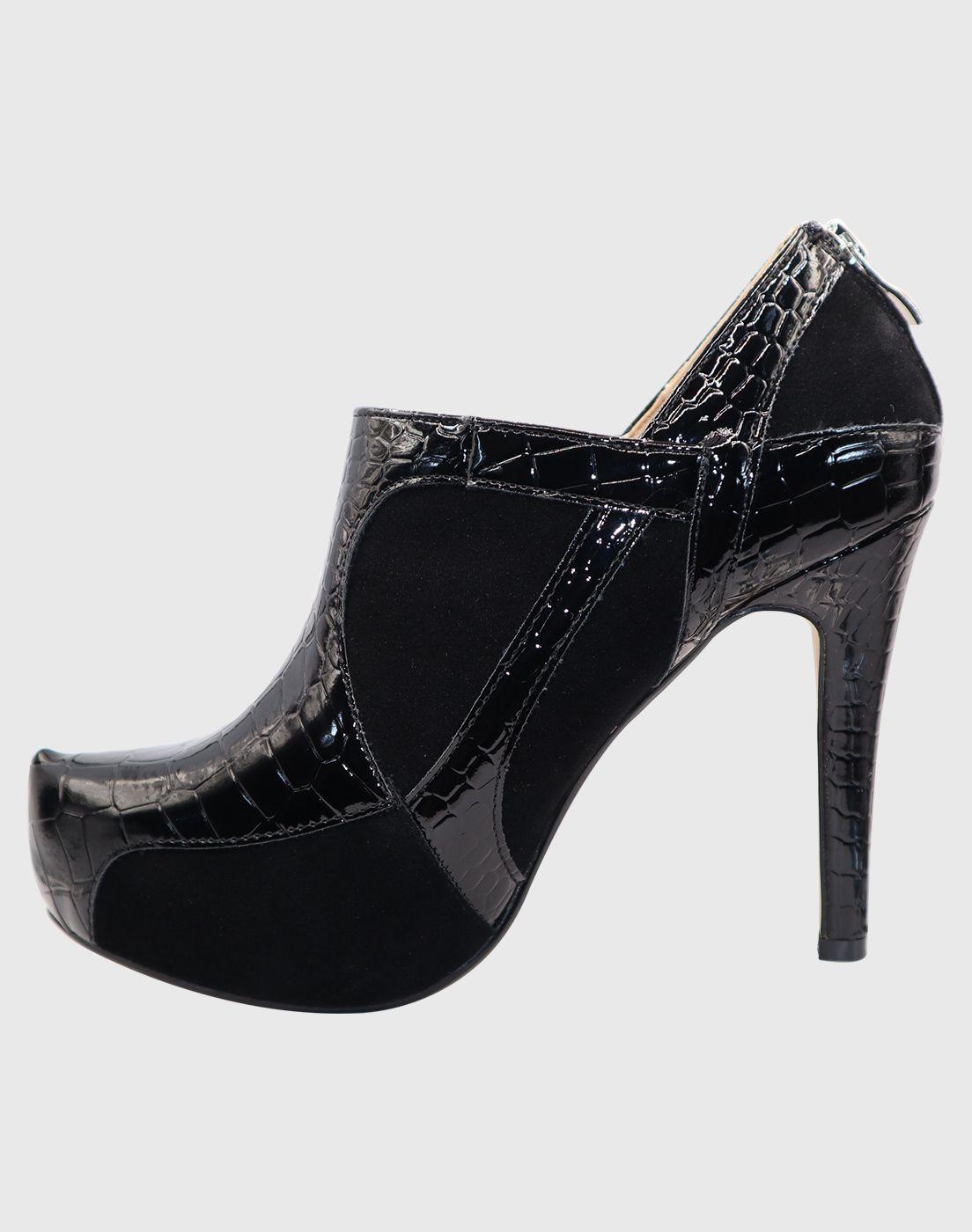Botin taco aguja Negro-2