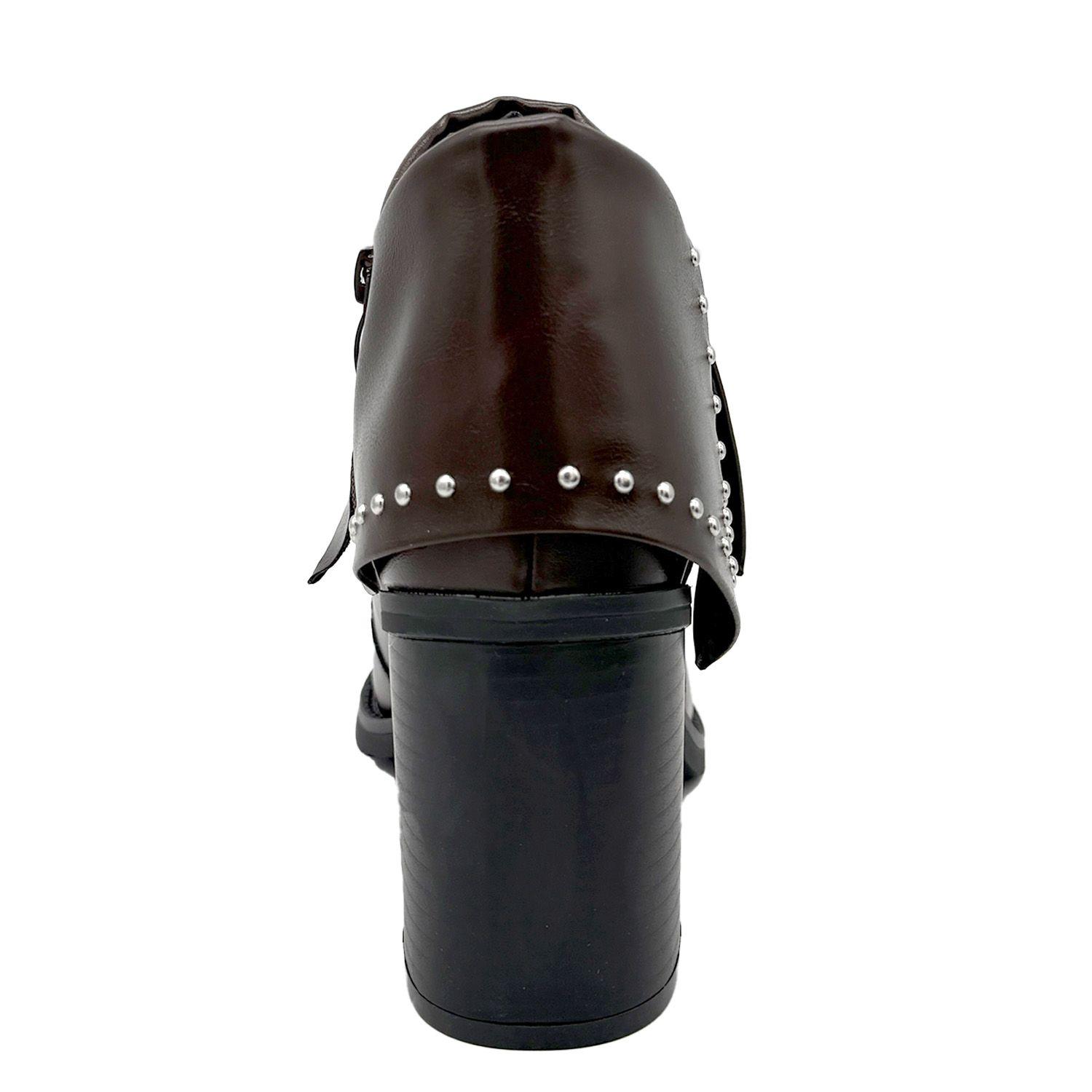 Botin para mujer solapa con tachas cafe Danicolle-3