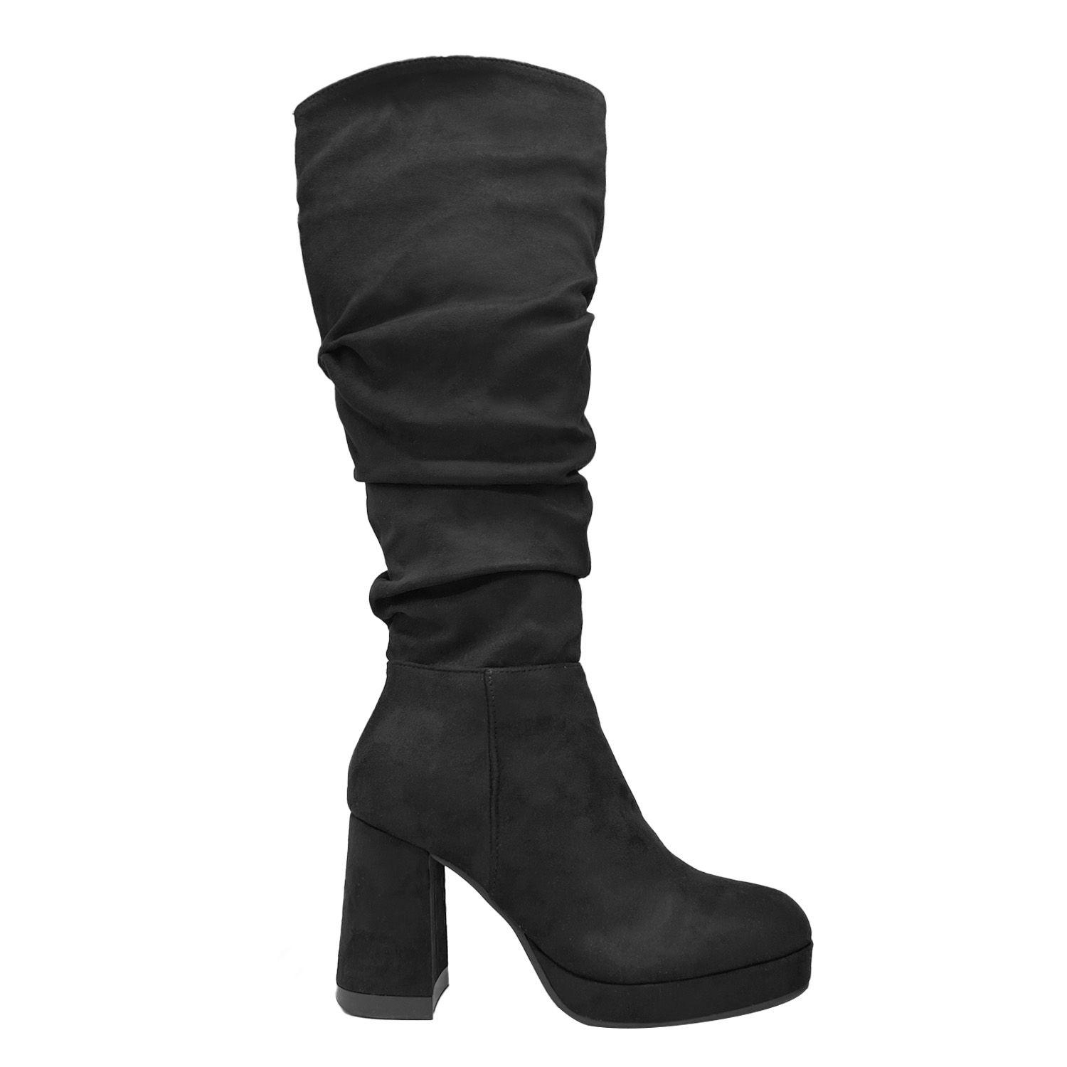 Bota para mujer color negro estilo corrugado.-4