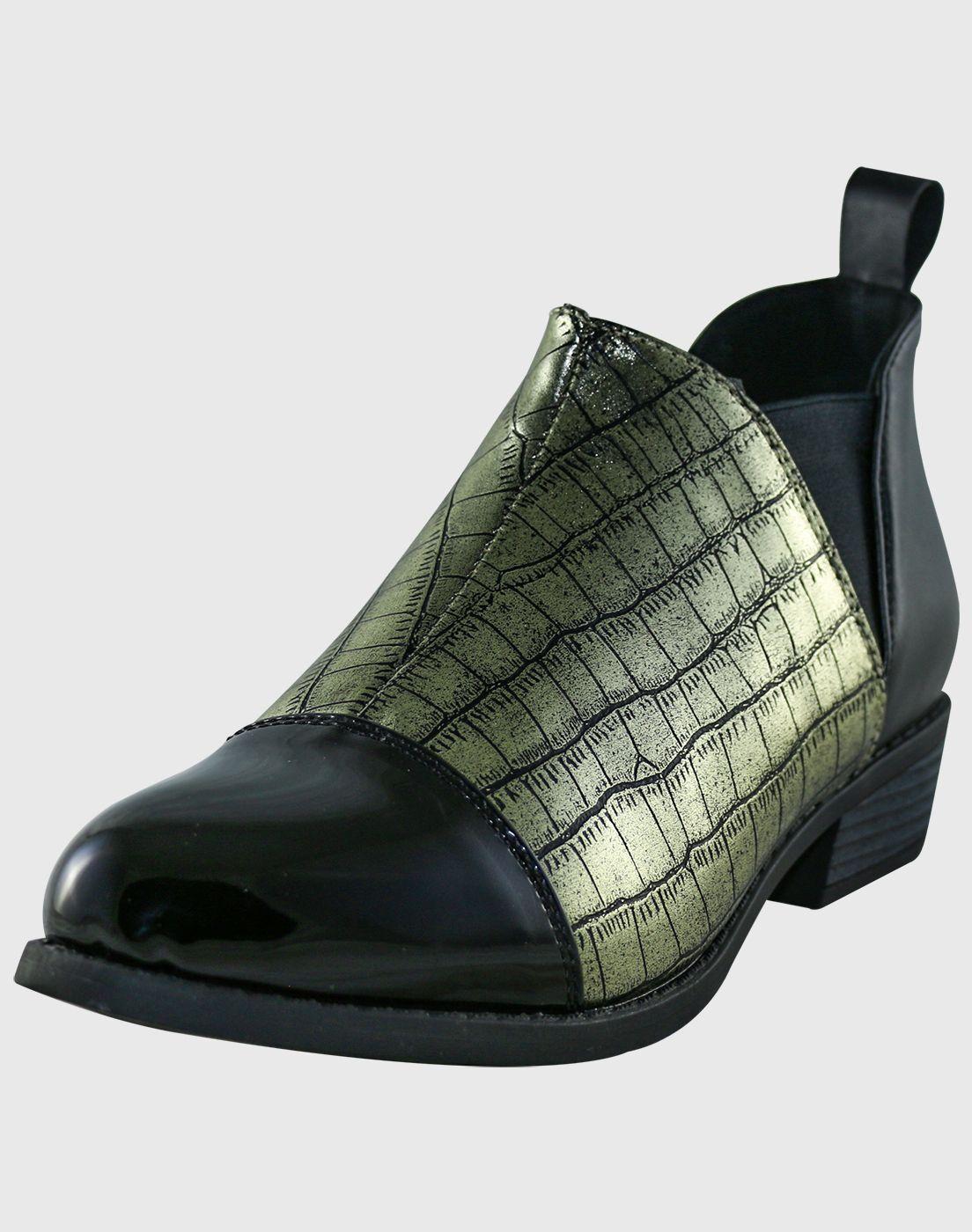 Botin Punta charol Dorado Danicolle-0