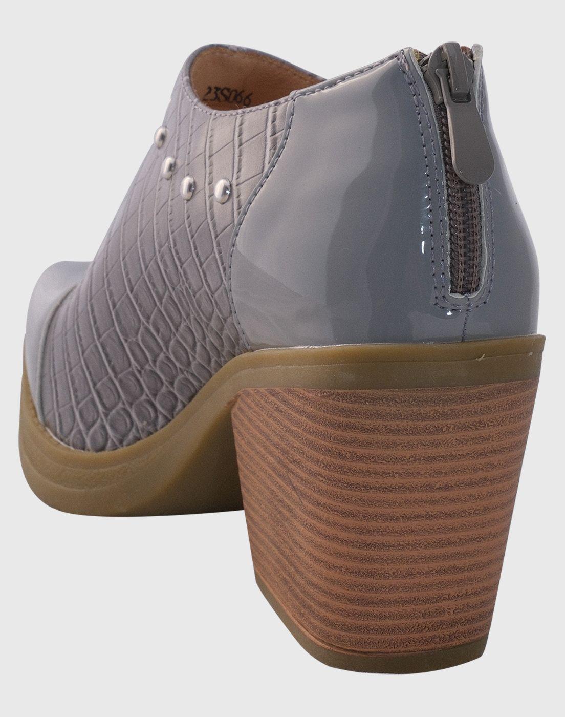 Botin puntiagudo tachas Gris-3