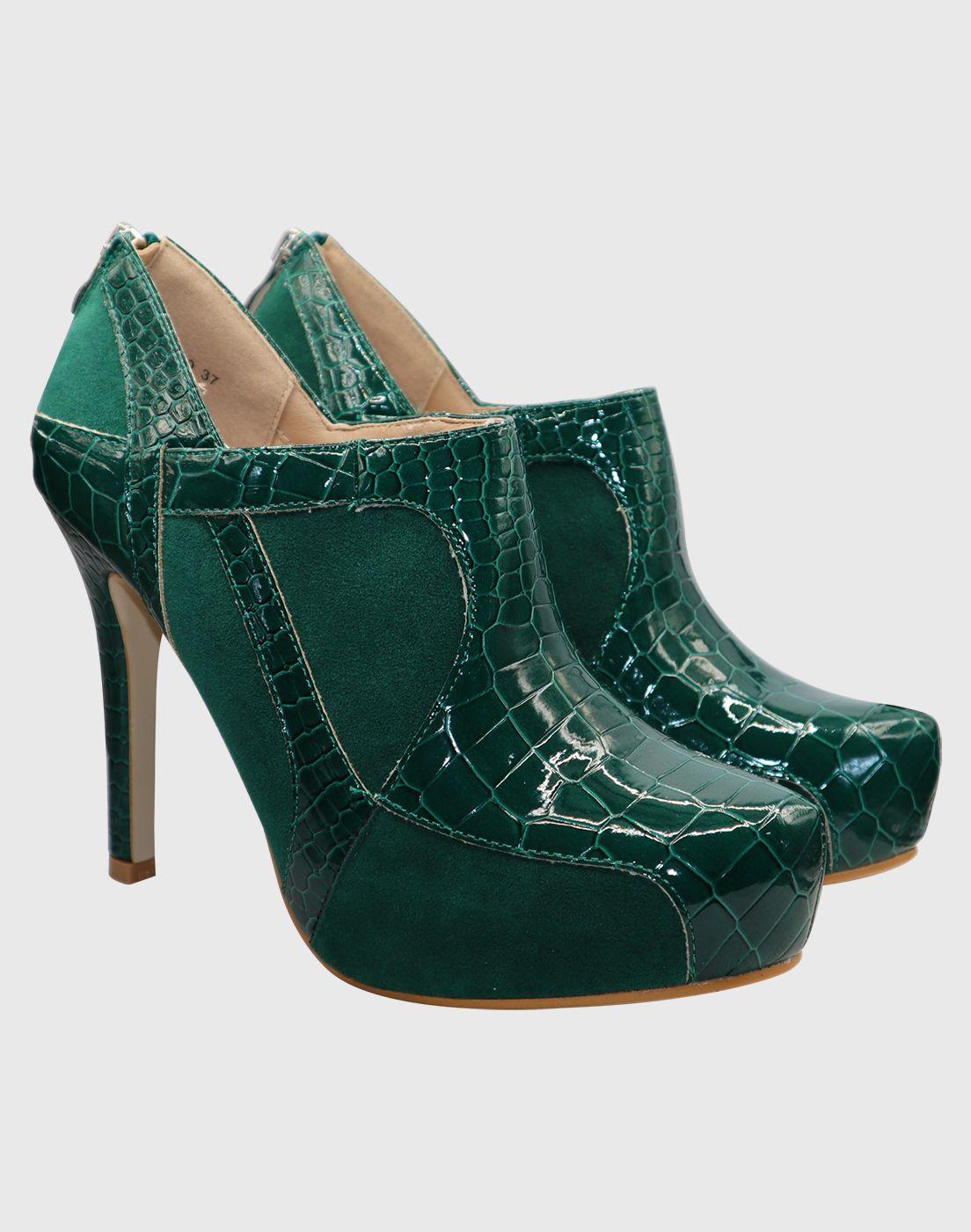 Botin taco aguja Verde-2