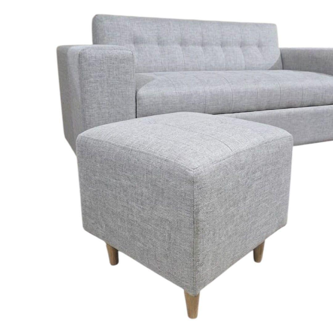 SOFA DOS CUERPOS MAS POUF EN LINO GRIS CLARO-3