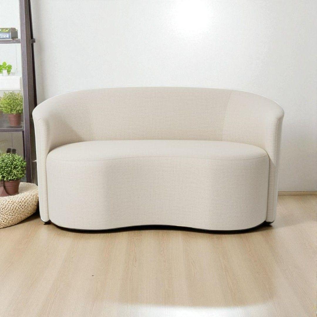 SOFA CURVO EN LINO CRUDO-3