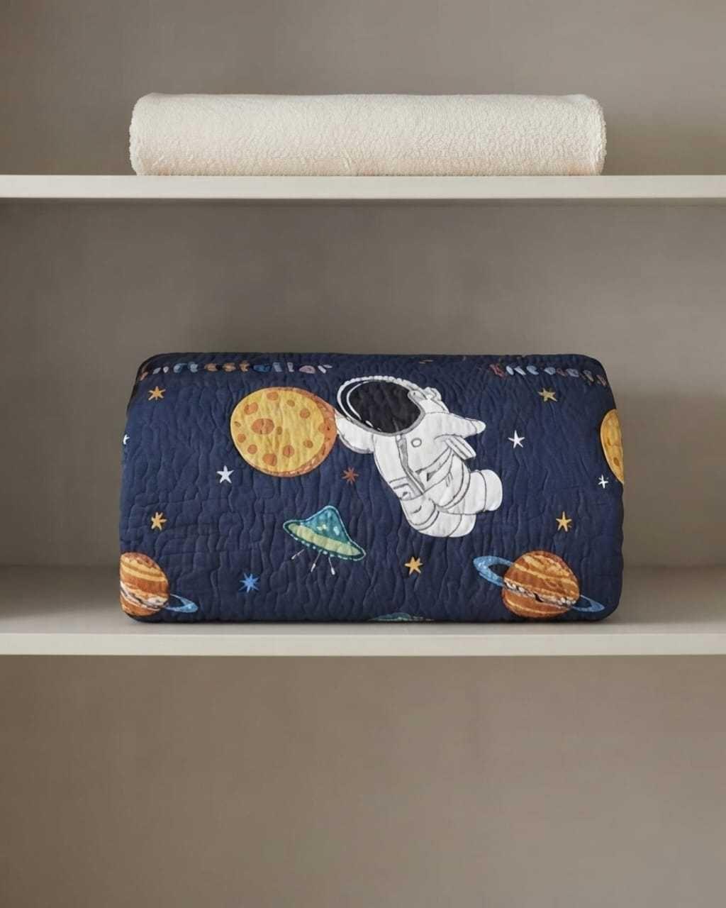 Cubrecama Quilt de Verano Plaza y Media Diseños Infantiles Mas Funda.-4