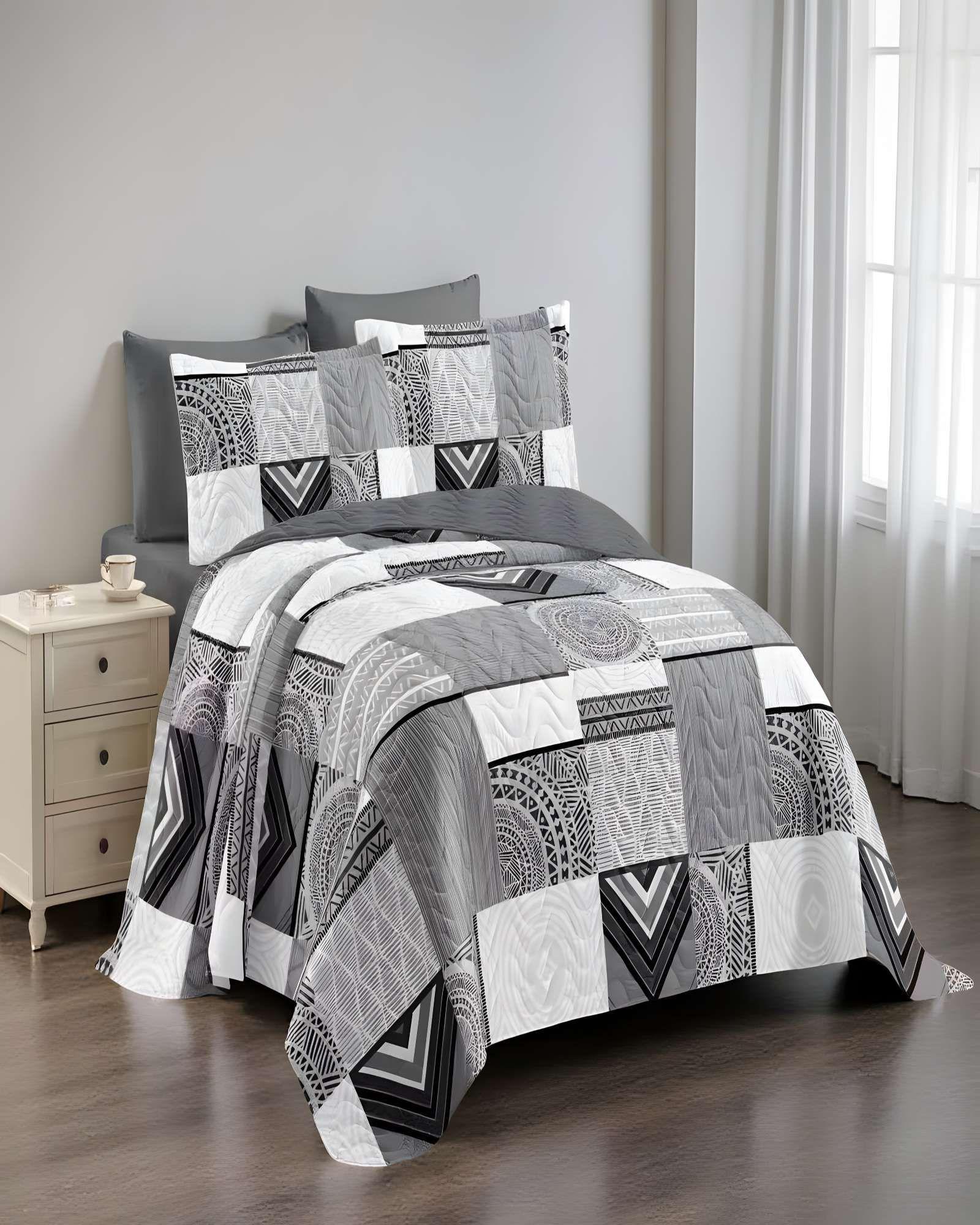 CUBRECAMA CON DISEÑOS  KING 250 X 270 CM + 2 ALMOHADAS P20-3