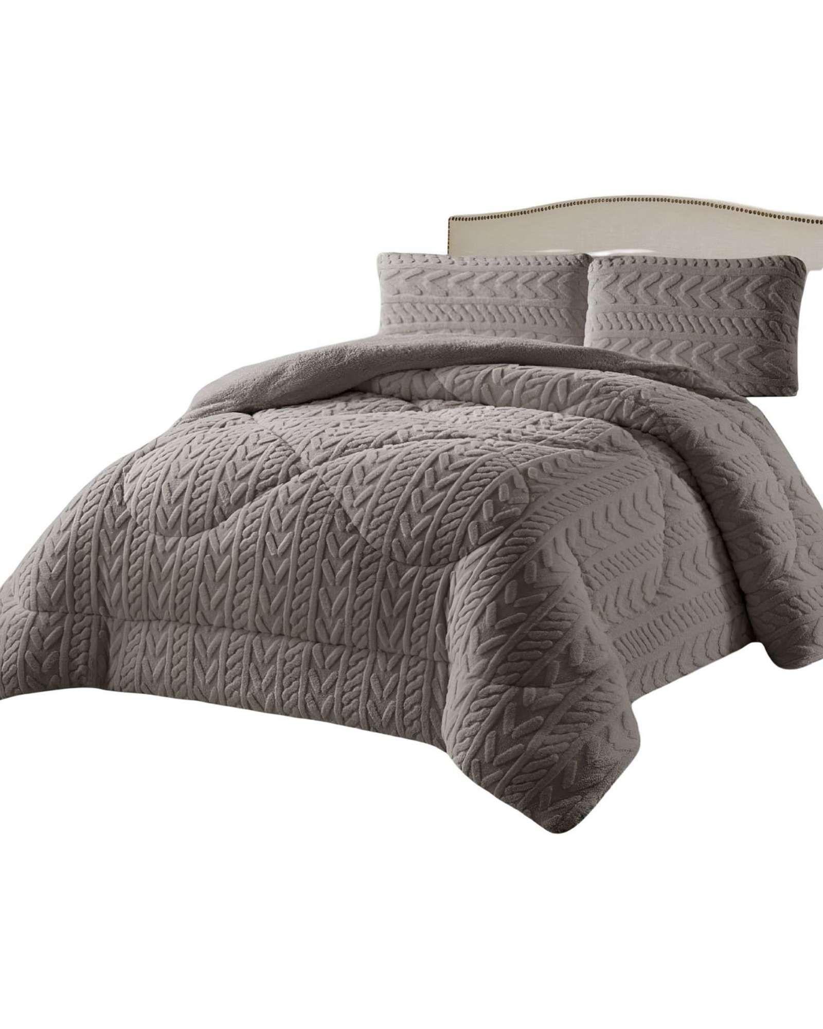 COBERTOR ELEGANTE DE INVIERNO CON CHIPORRO KING15-4