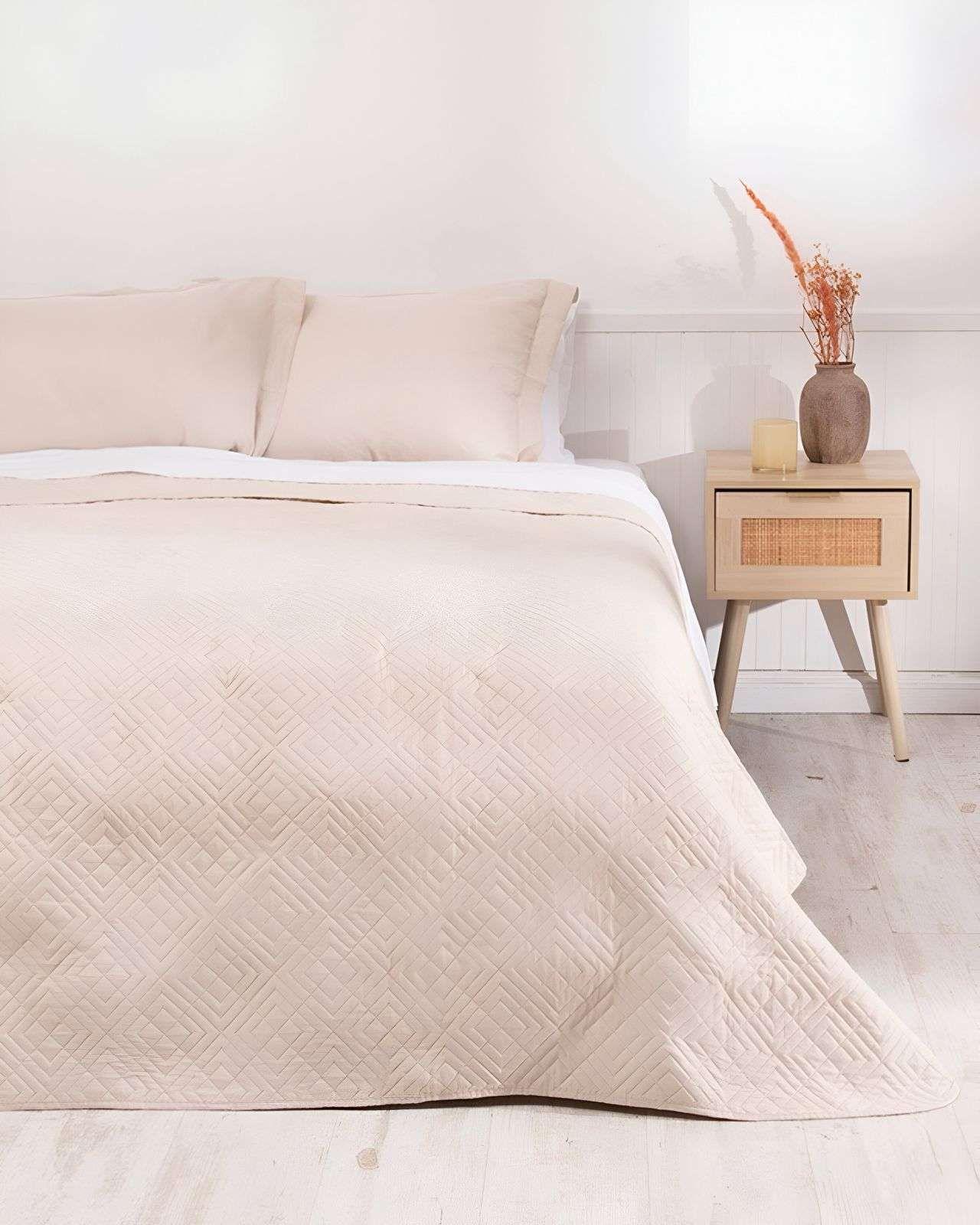 Cubrecama Colcha Quilt Cordoba King Mashini M06-0