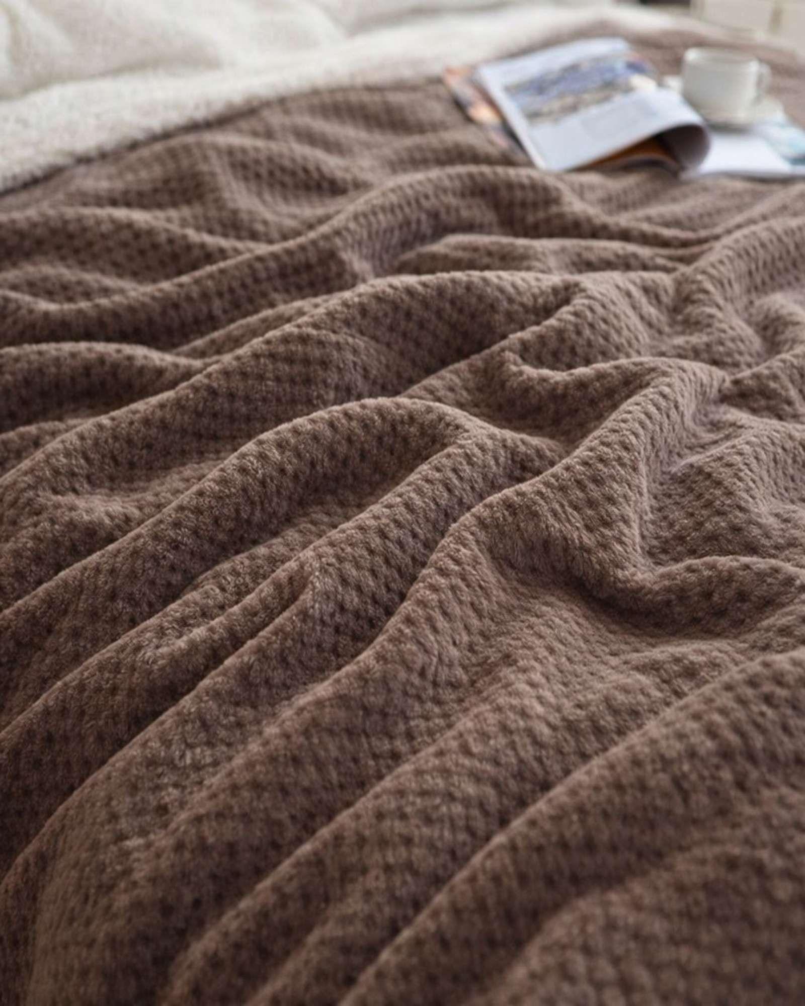 MANTA FRAZADA CON CHIPORRO ELEGANTE  KING 230X250cm Café-1