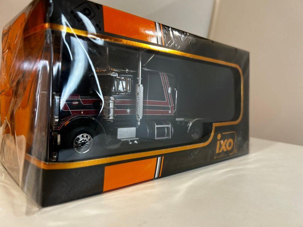 Camión Peterbilt 359 Tractor Truck 1973 – Ixo Models. Miniatura escala 1:43-7