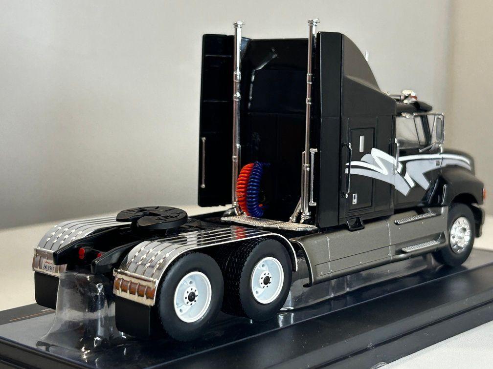 Camión Ford Aeromax Tractor Truck 1990 – Ixo Models. Miniatura escala 1:43-5