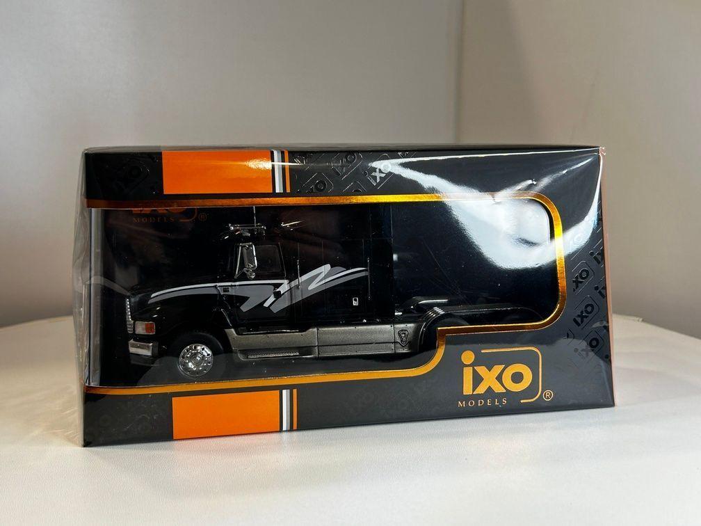 Camión Ford Aeromax Tractor Truck 1990 – Ixo Models. Miniatura escala 1:43-7