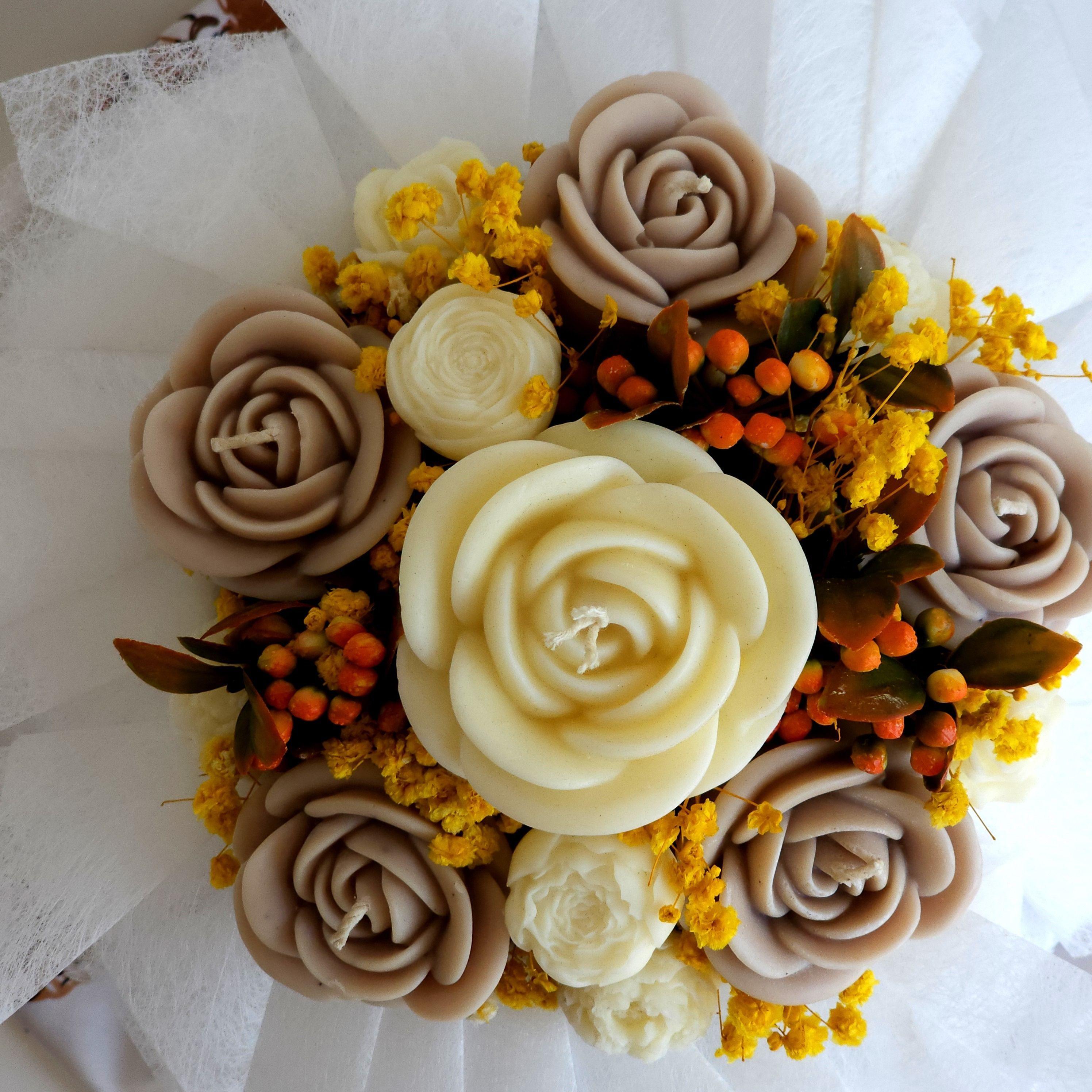 Bouquet de Rosas de Cera Zen Aromas Susurros de Vainilla 12 Rosas-2