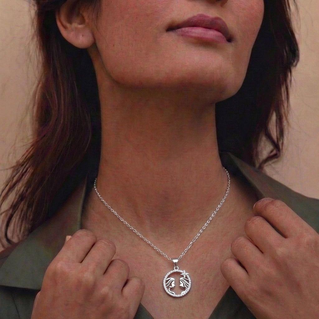 Joya Collar Plata 925 Mujeres Libres Fuertes Independientes Plateado-5