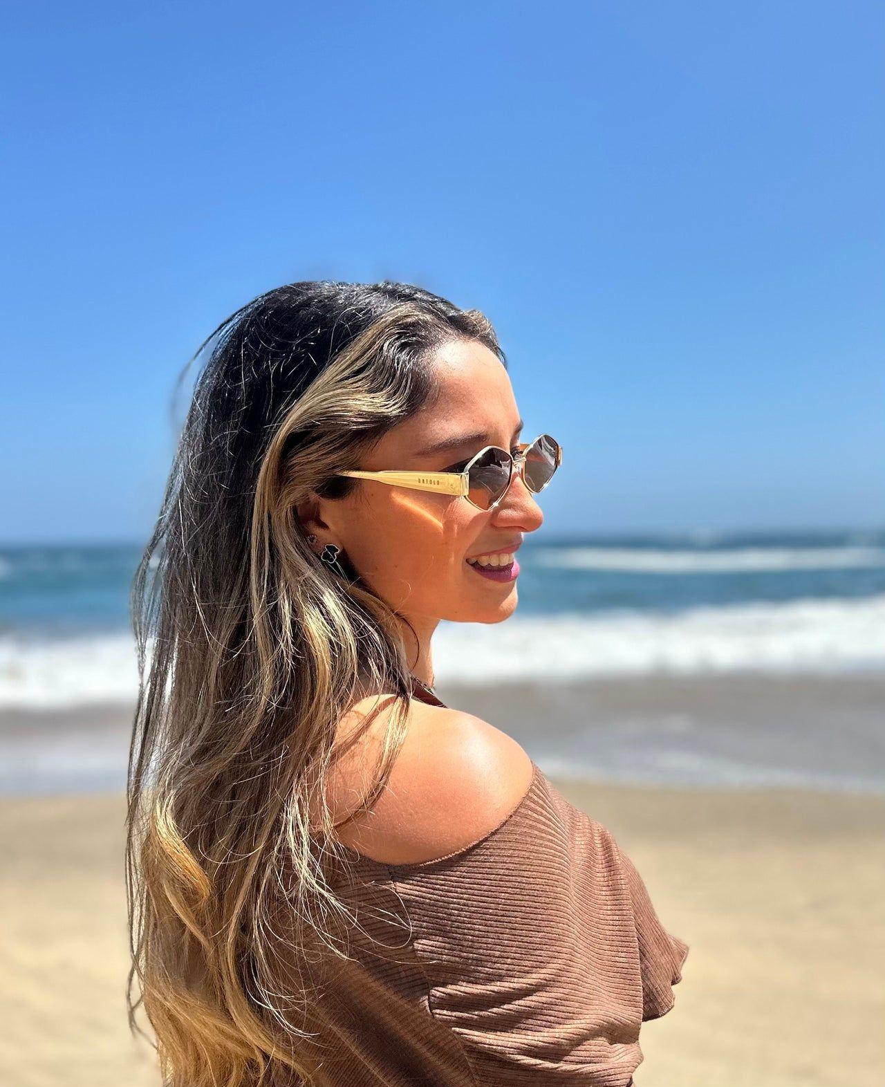 LENTES DE SOL UNTOLD MYKONOS BROWN METAL ACETATO-2