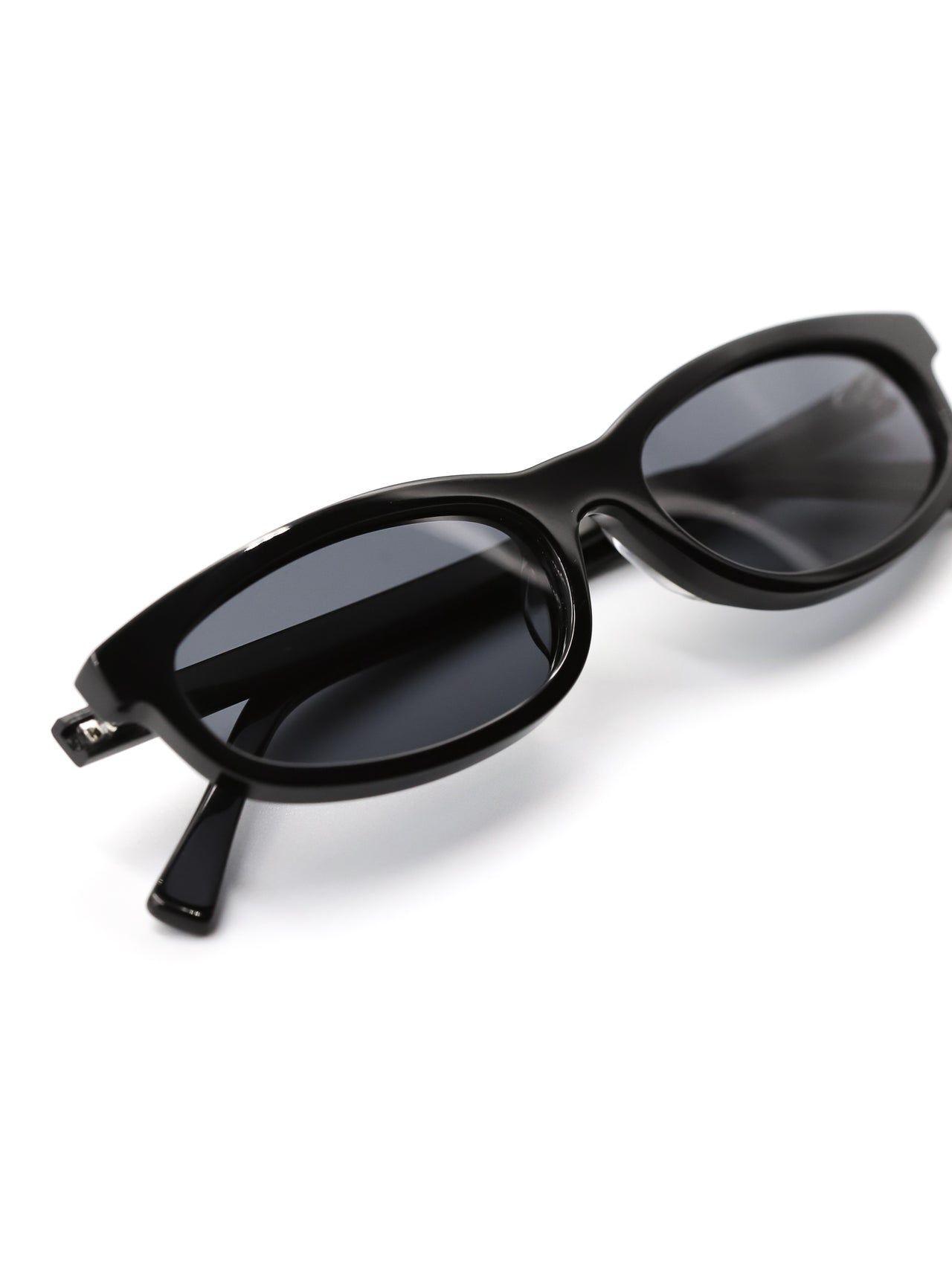 LENTES DE SOL VICTORIA BLACK - UNTOLD-3