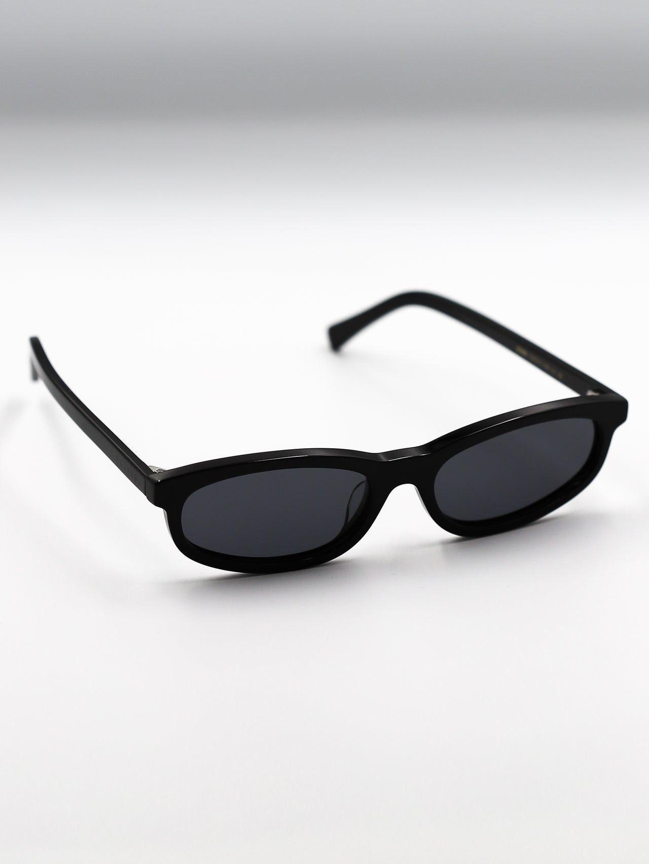 LENTES DE SOL VICTORIA BLACK - UNTOLD-5
