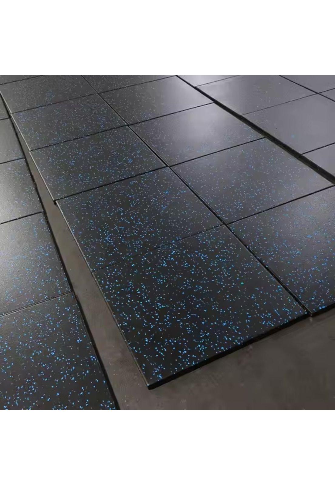 Piso Caucho Gimnasio Alto Trafico 100x100cm X 25mm-7
