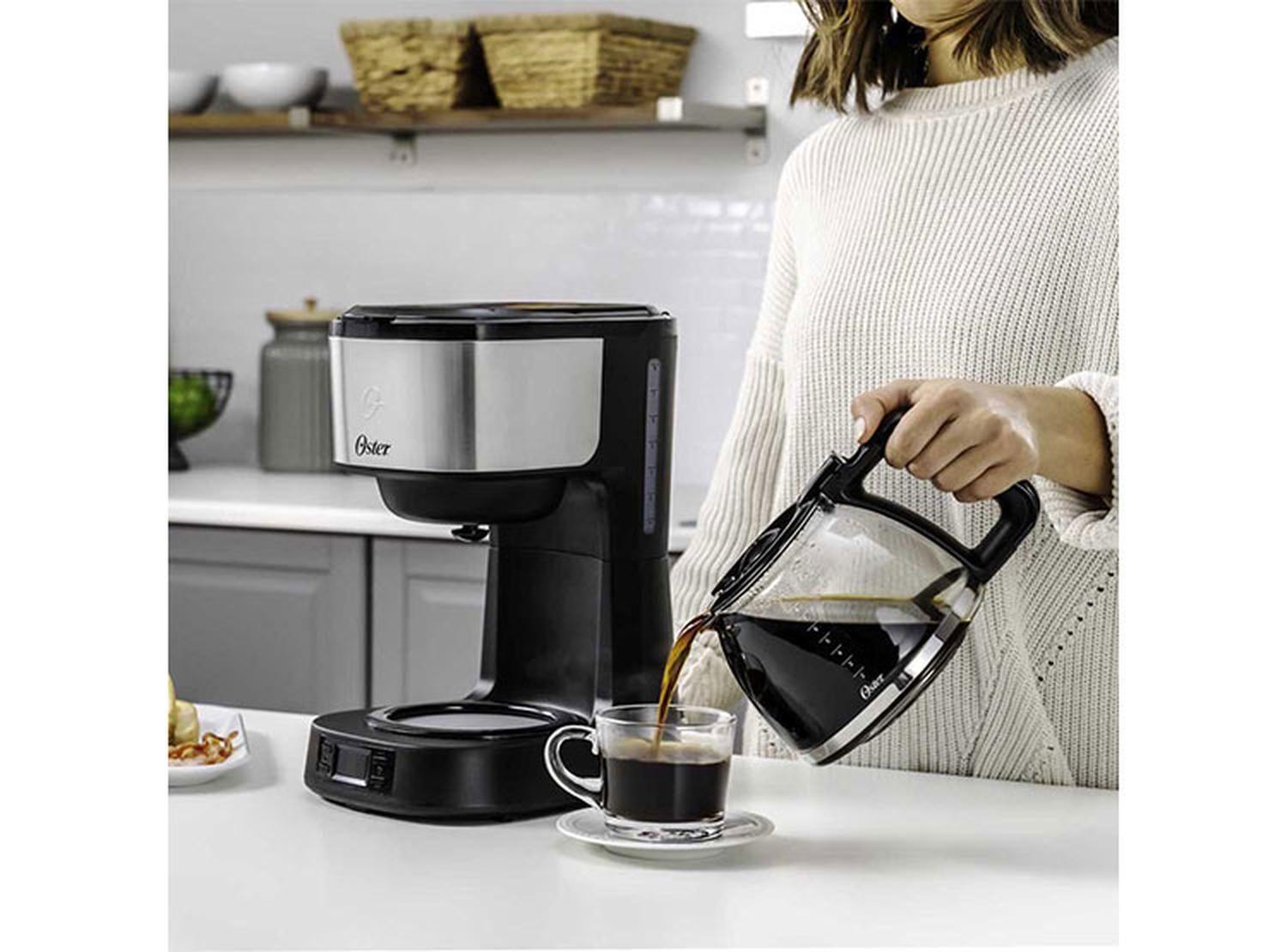 Cafetera Oster 8 Tazas En Acero Inoxidable Bvstdc10ss-2