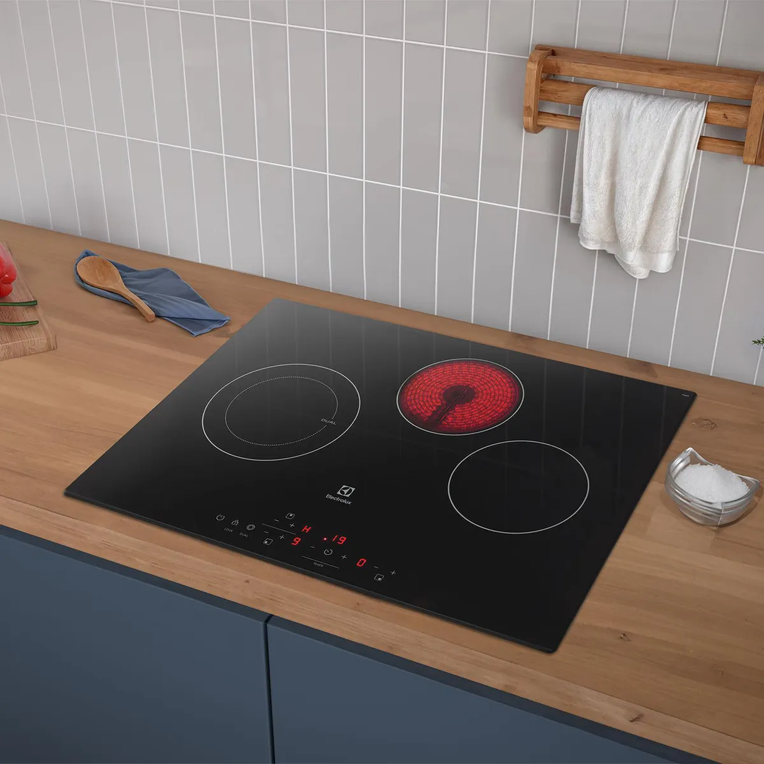 Encimera Vitrocerámica Electrolux 3 Platos VE6DT-1