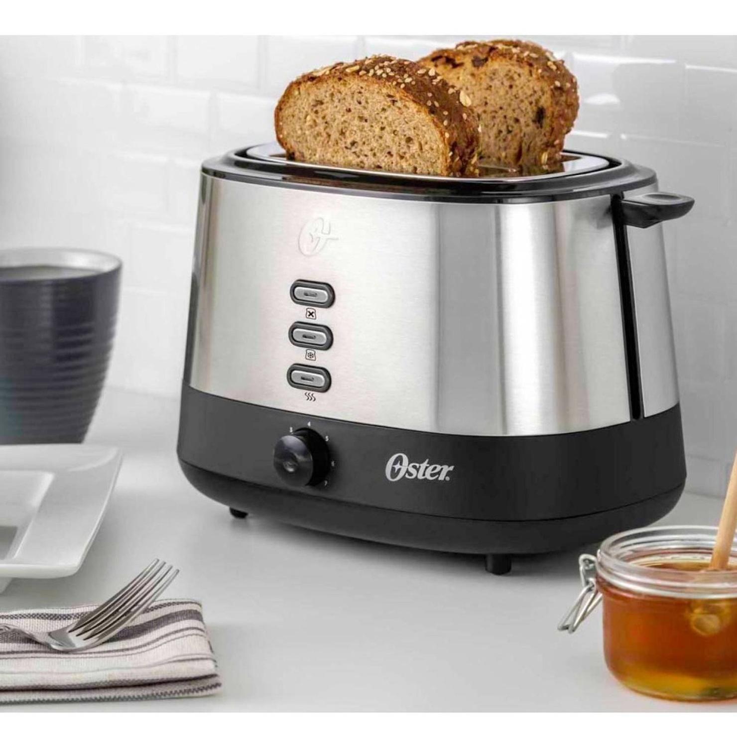 Tostador Oster 2 Rebanadas en Acero Inoxidable TSSTTR500-1
