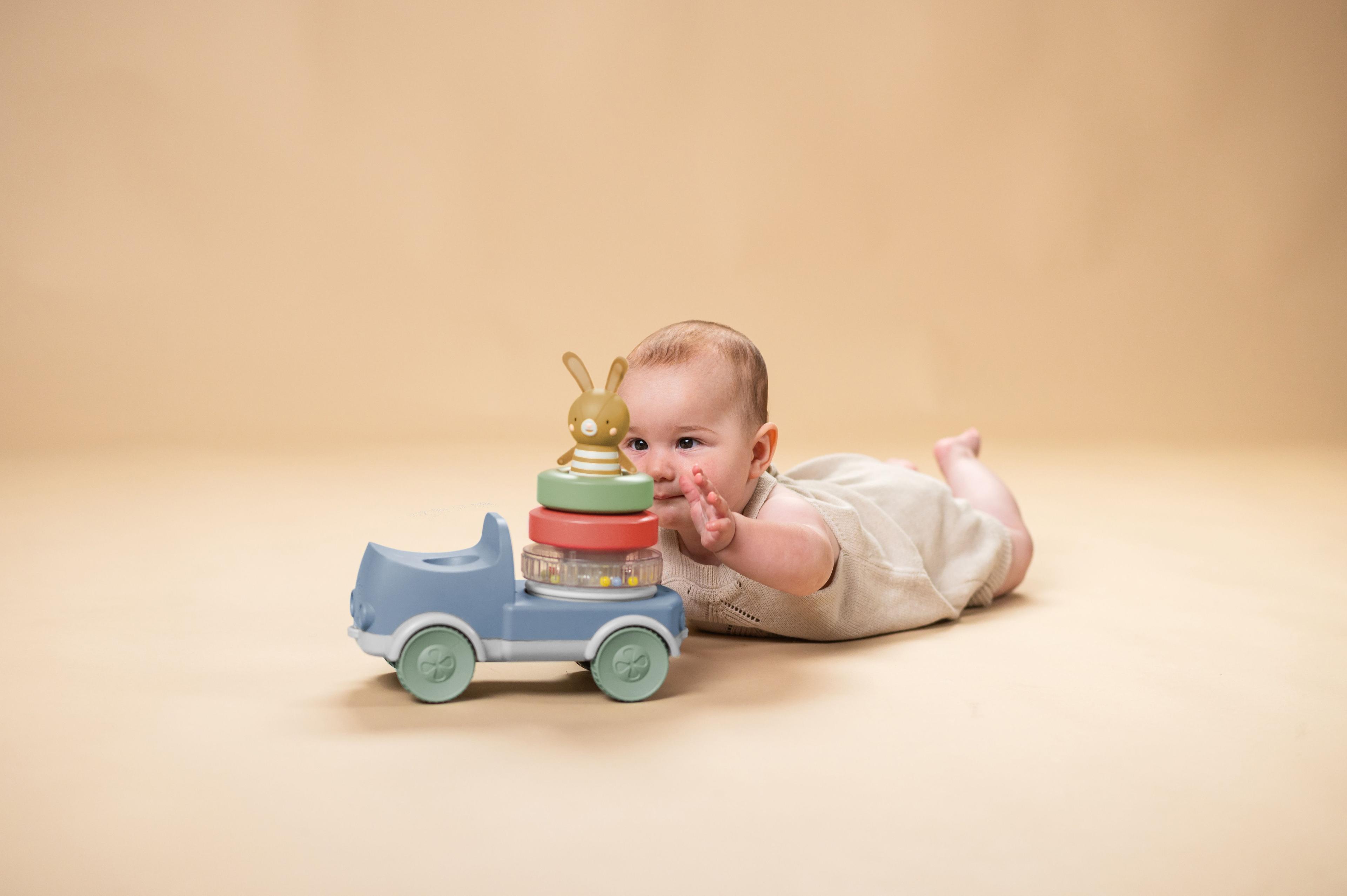 Camion Apilable De Conejos -7