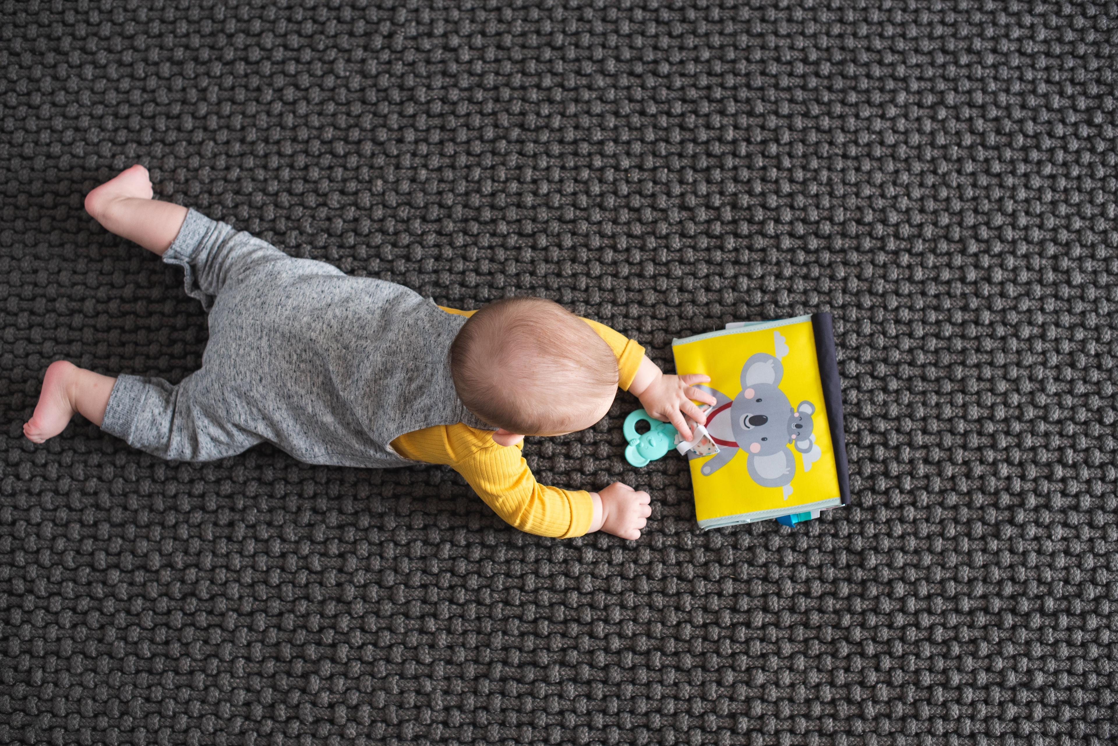 Libro Tummy-Time -7