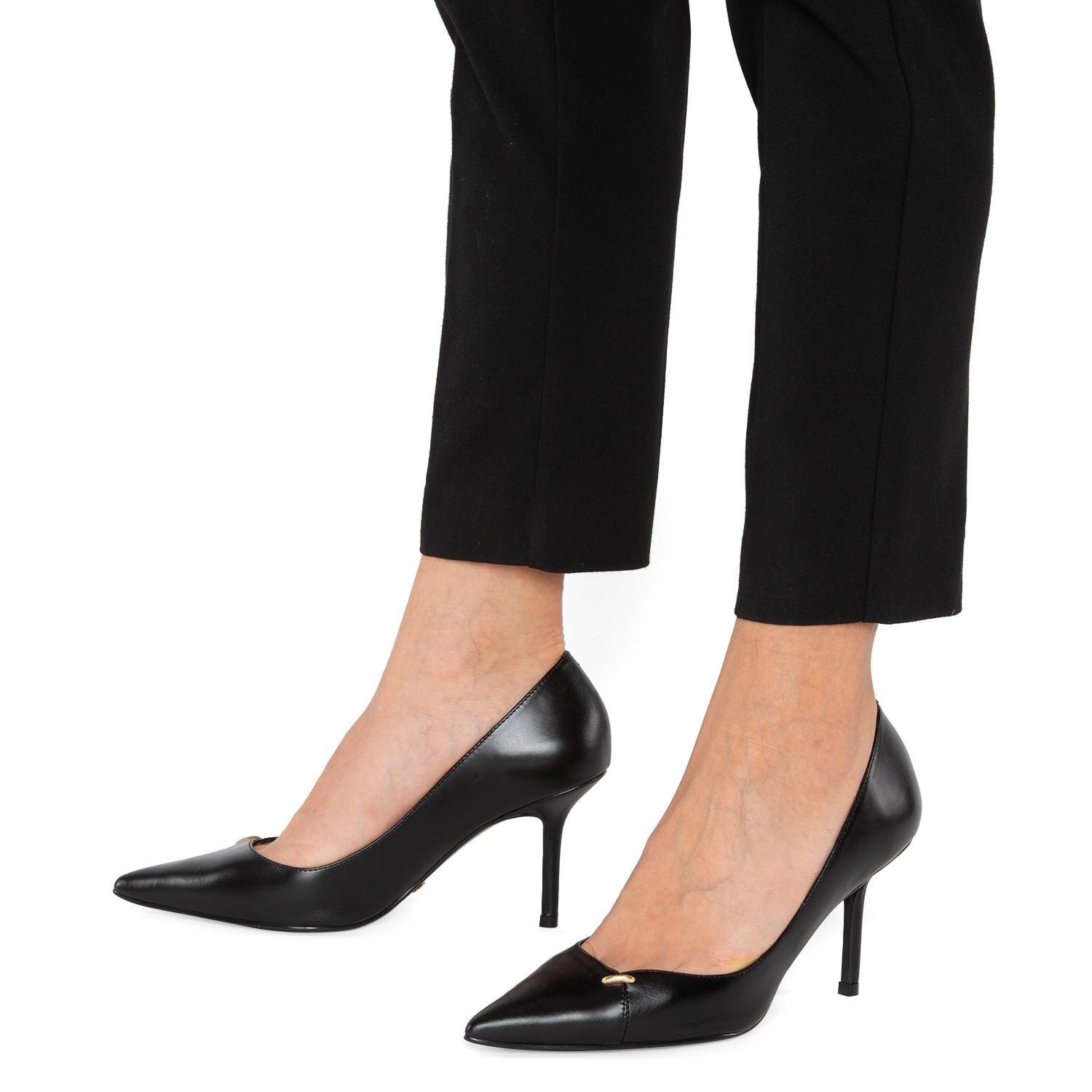 Zapato de cuero mujer Gacel negro Irune-1