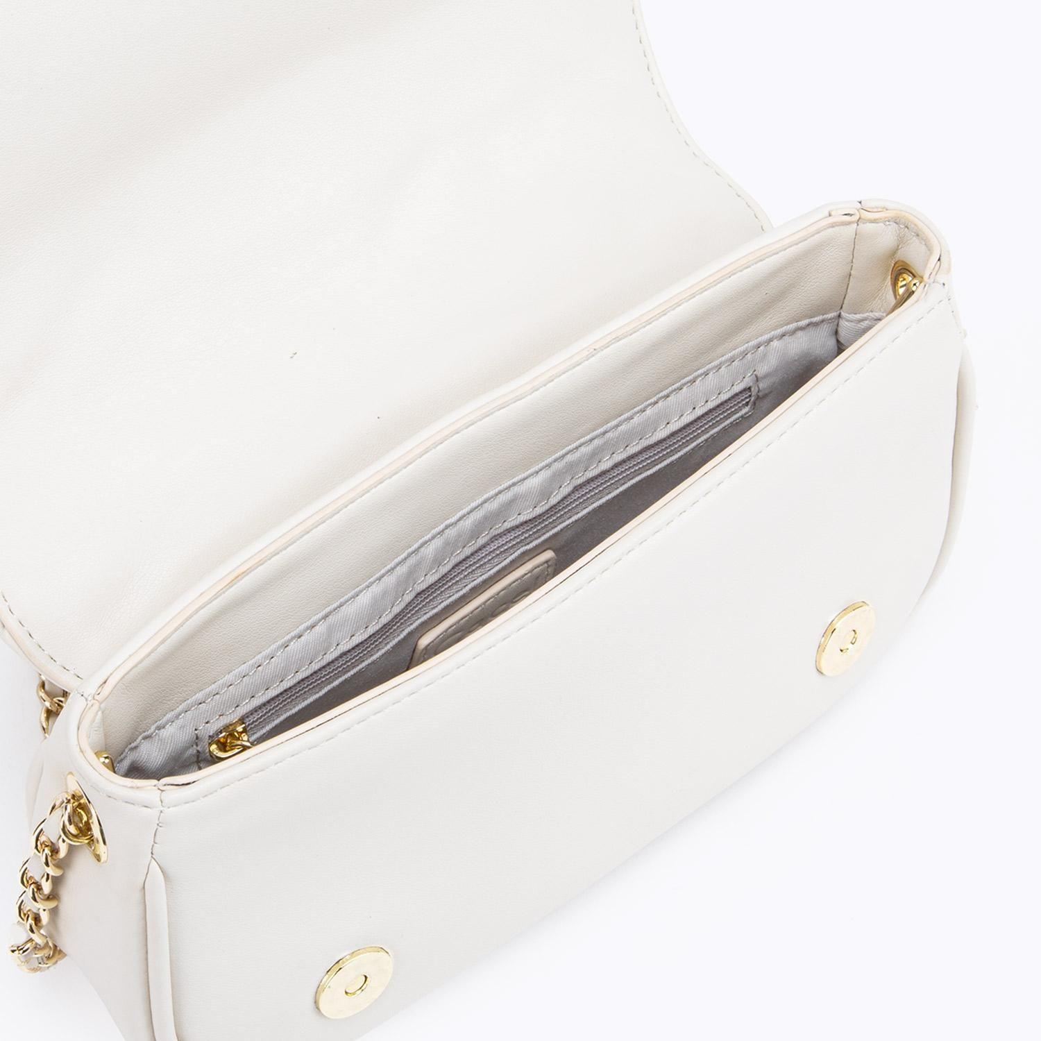 Cartera  Retro Con Tapa Pequeña  Gacel  Off White  Car3234-5