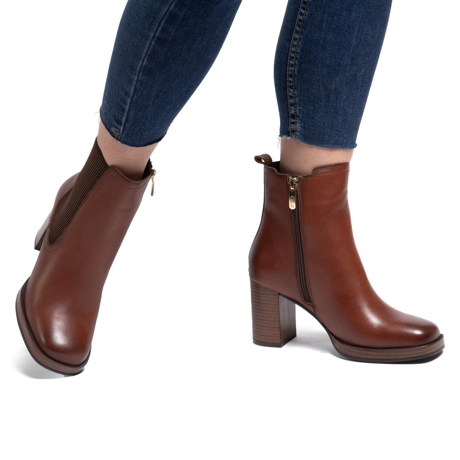 Botin  Juana  Gacel  Tabaco  0659405-1